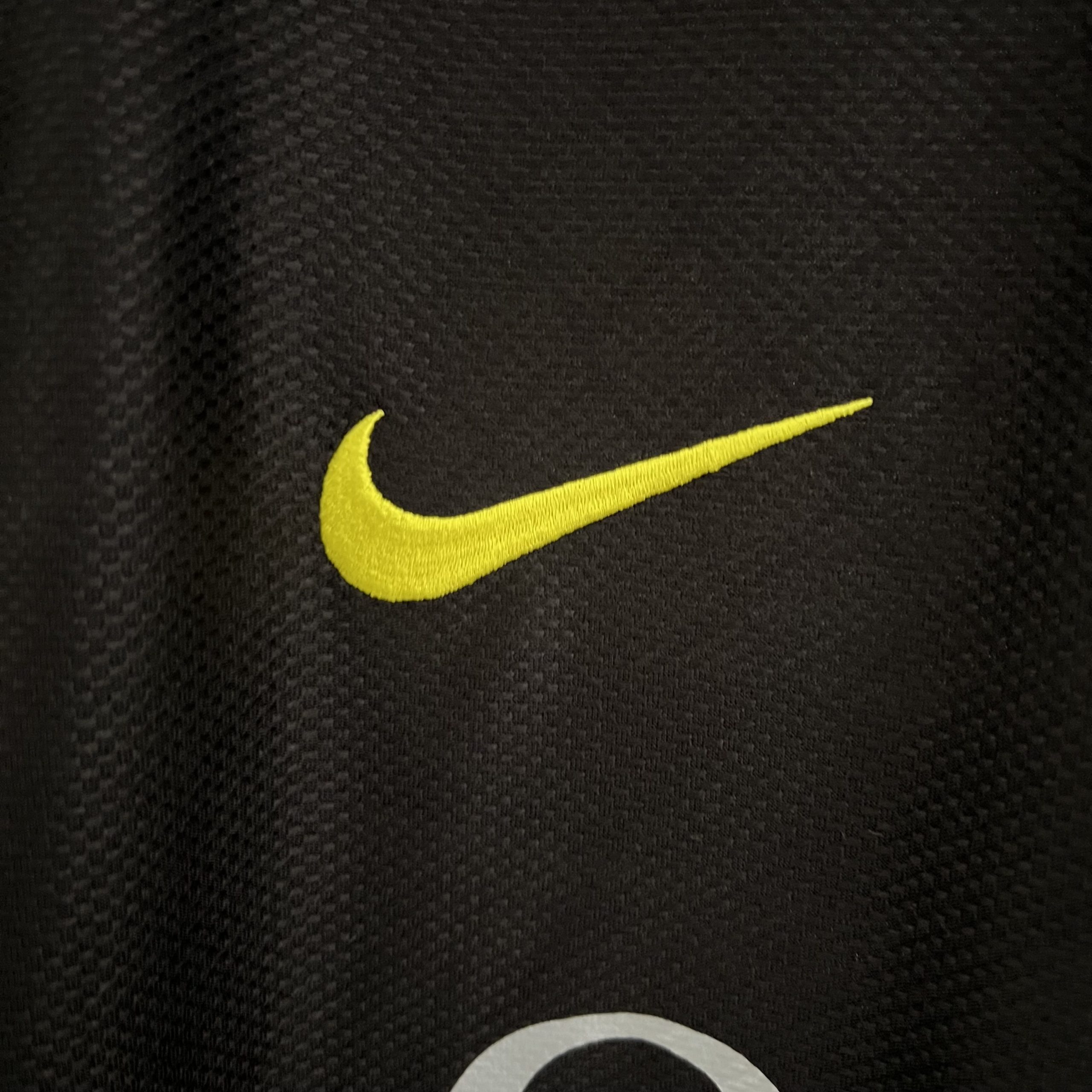 Barcelona 2013/14 Third Retro Jersey (Fan Version) - Image 5