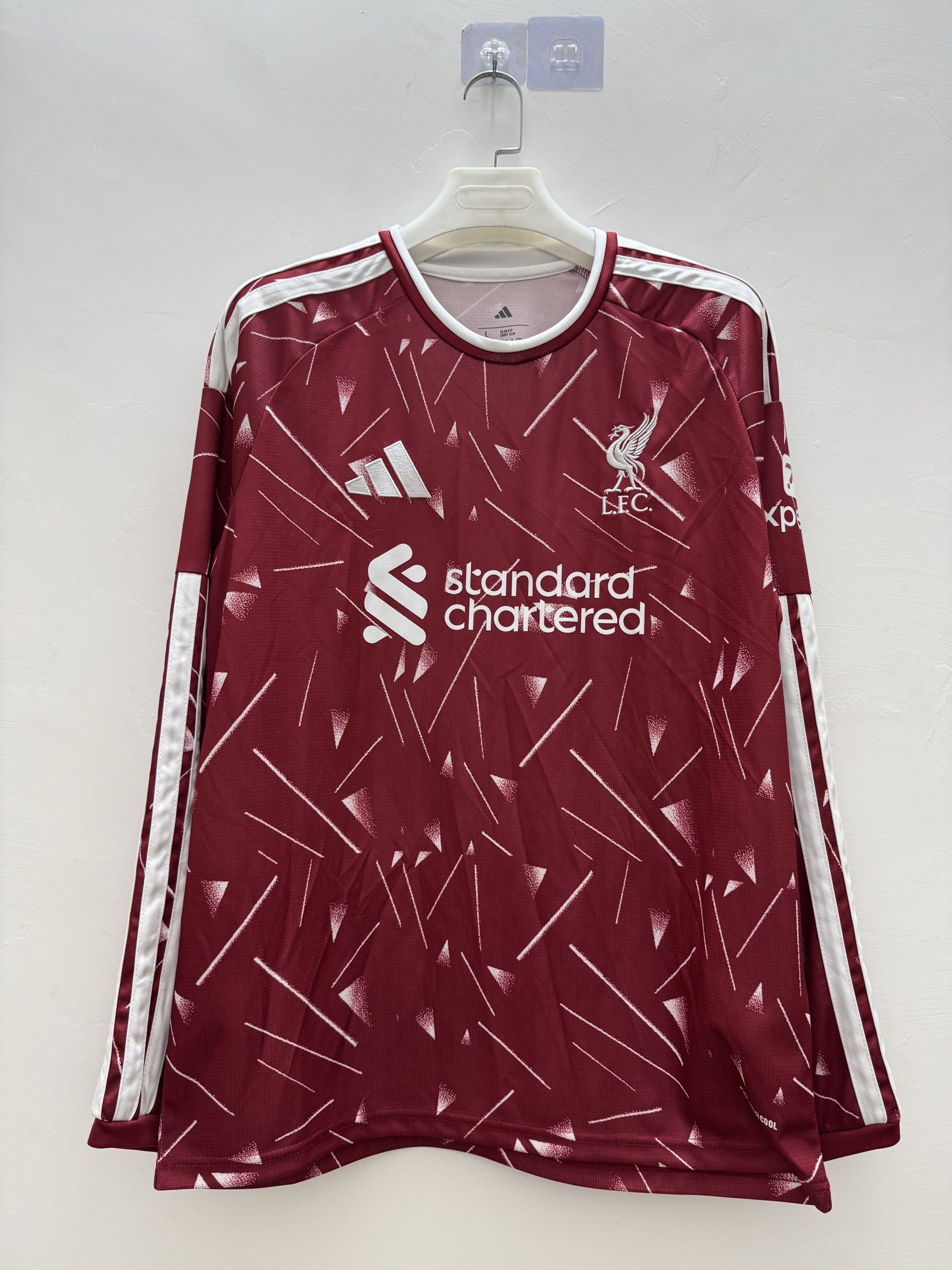 Liverpool 2026/27 Home Jersey (Fan Version, Long Sleeve)