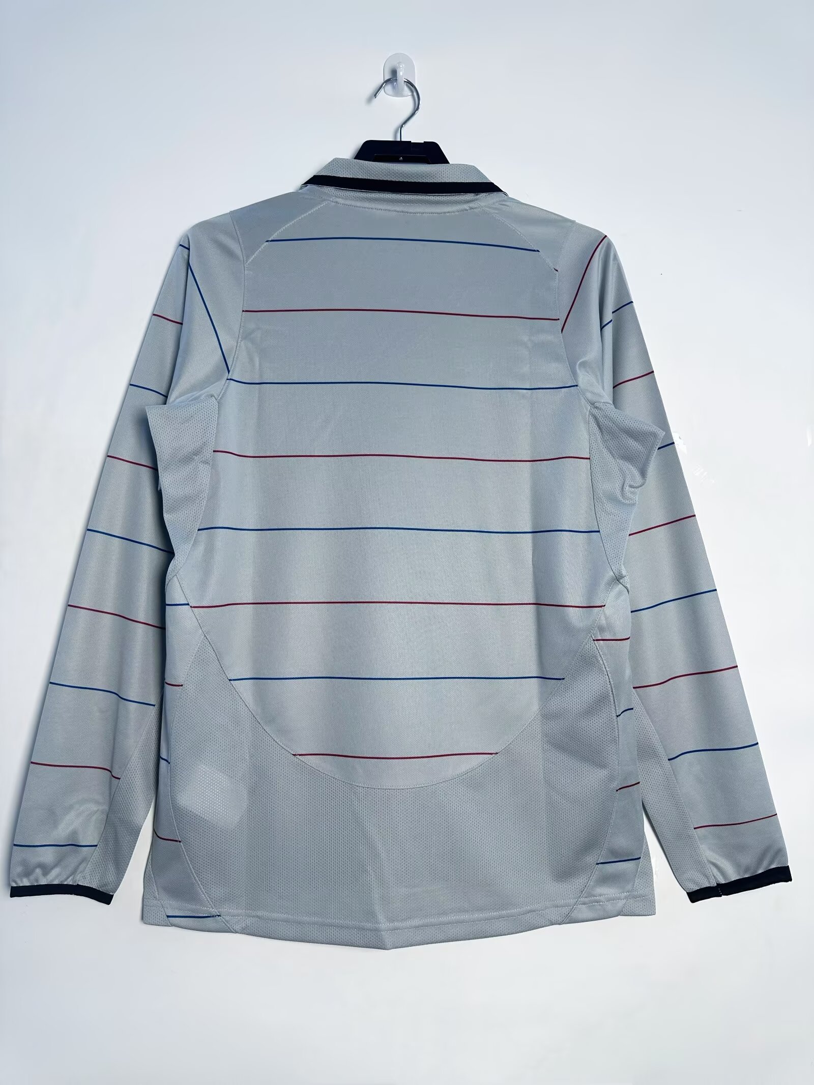 Barcelona 2003/04 Away Retro Jersey (Long Sleeve) - Image 2