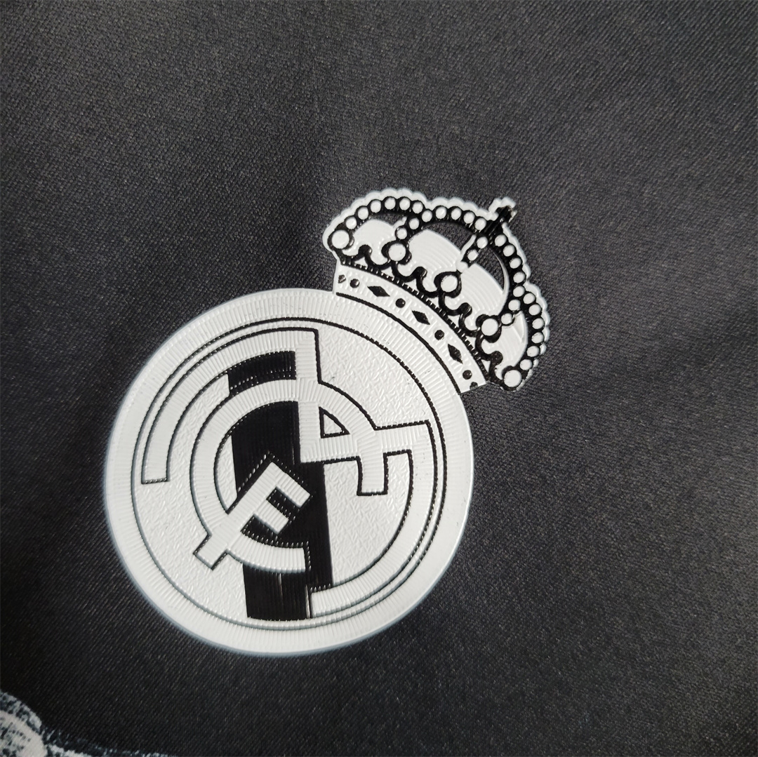 Real Madrid 2014/15 Third Retro Jersey (Fan Version) - Image 4