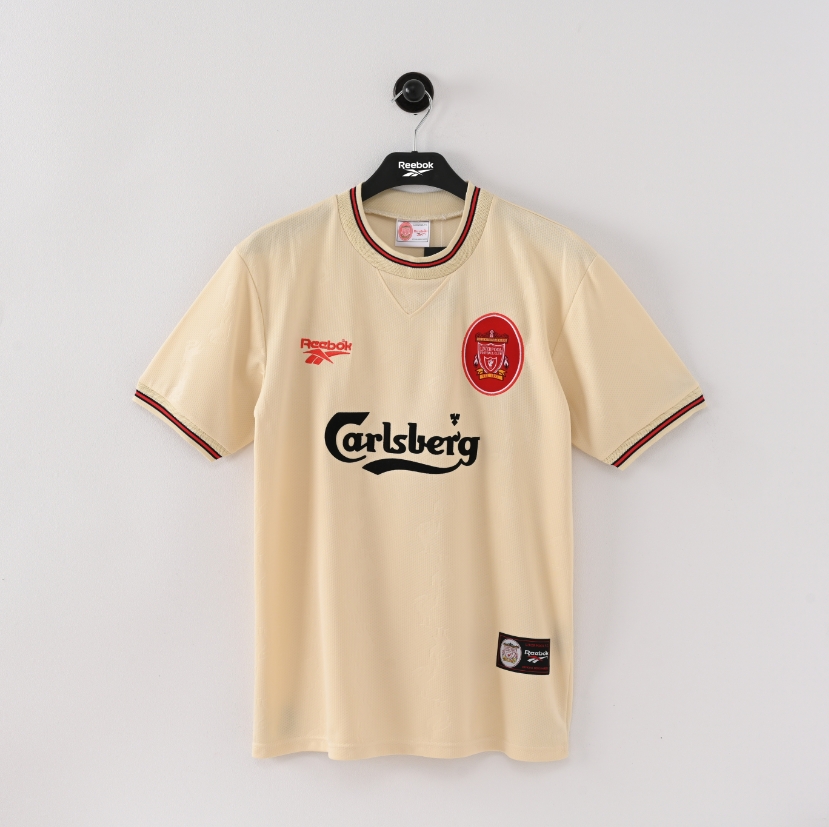 Liverpool 1996/97 Away Retro Jersey