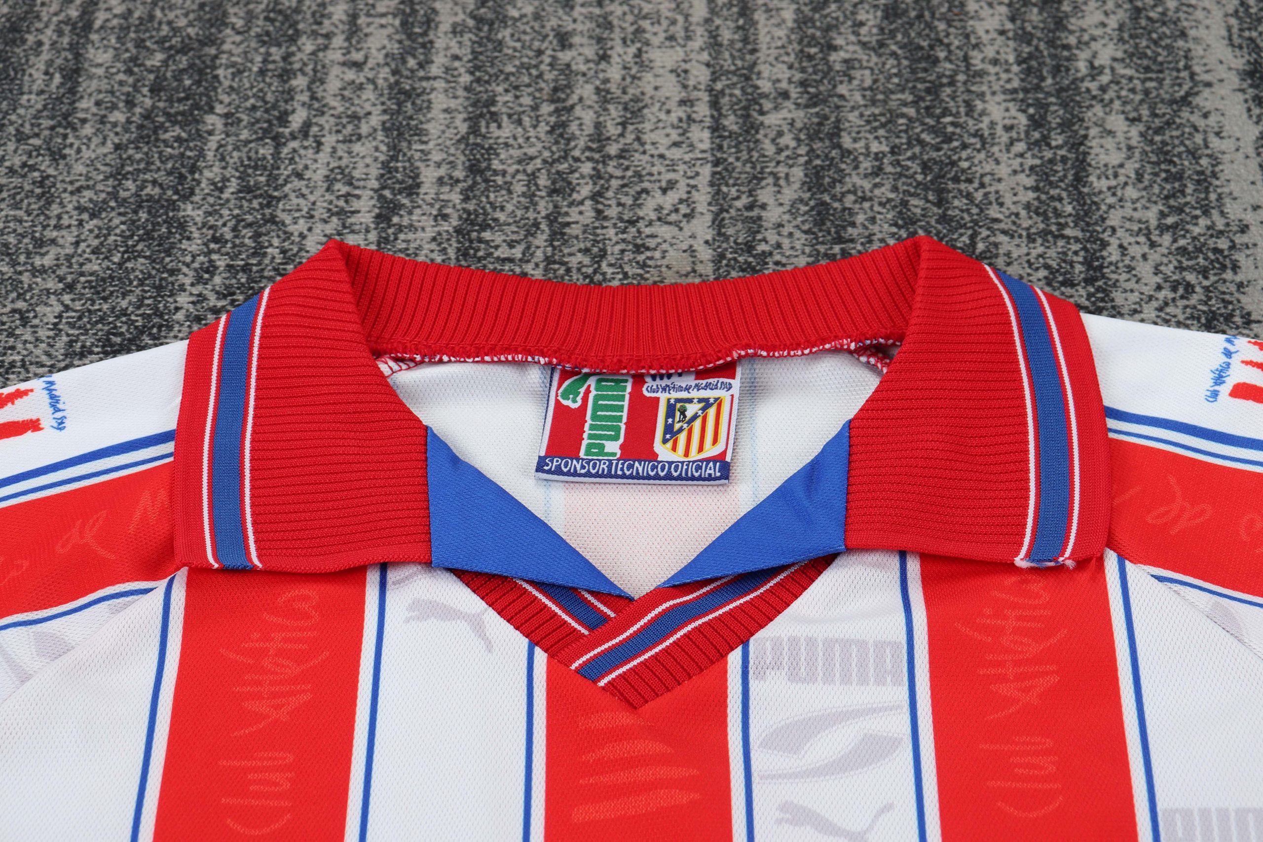 Atletico Madrid 1996/97 Home Kids Kit - Image 3