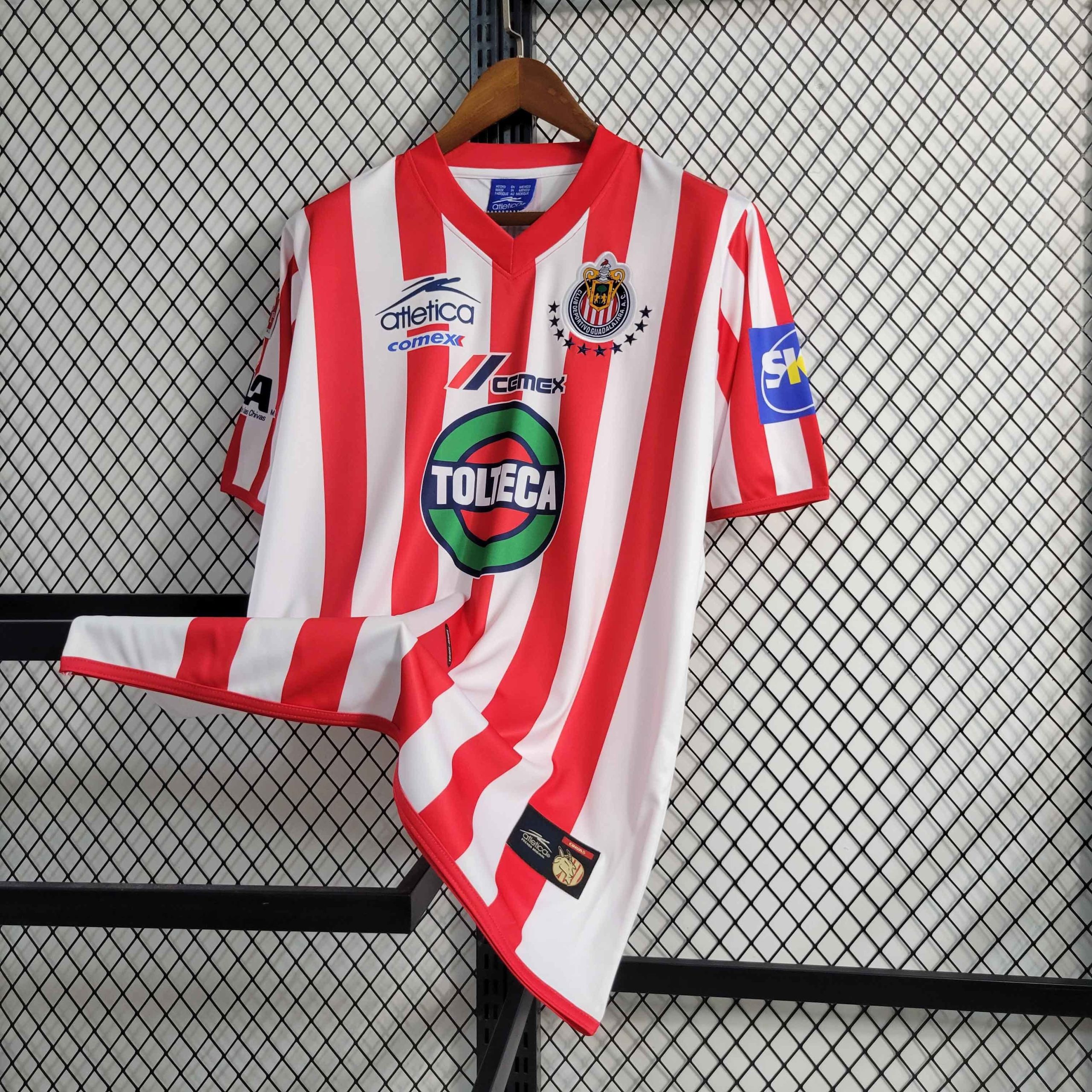 2001/02 Chivas Home Retro Jersey Fan Version