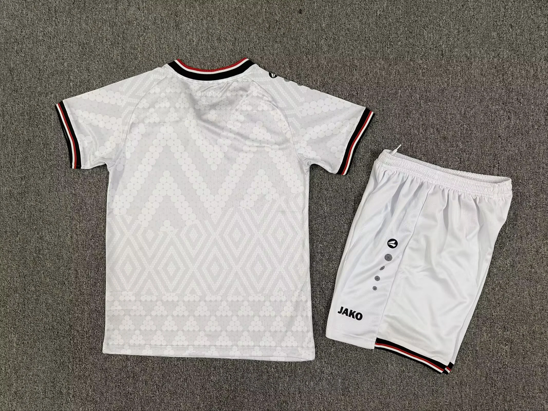 Iraq 2026 World Cup Home Kids Kit - Image 2