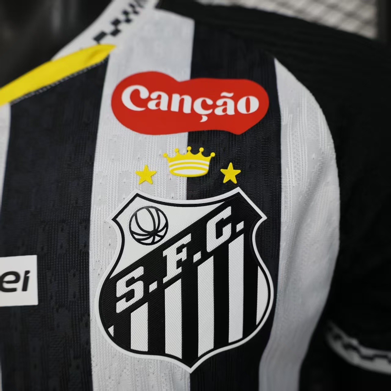 2025/26 Santos FC Away Jersey with All Sponsors Player Version - Image 4