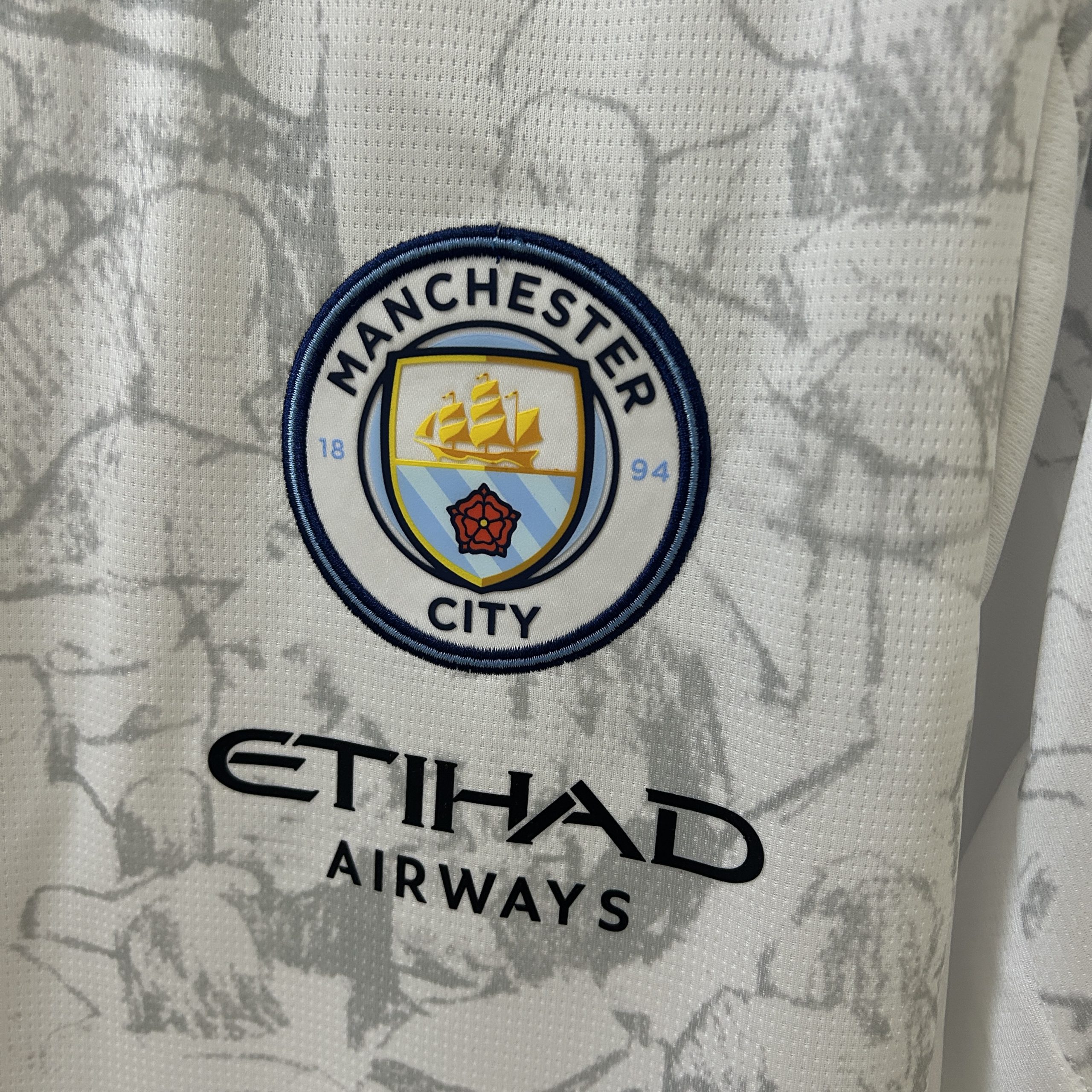 Manchester City 2025/26 Away Jersey - Image 4