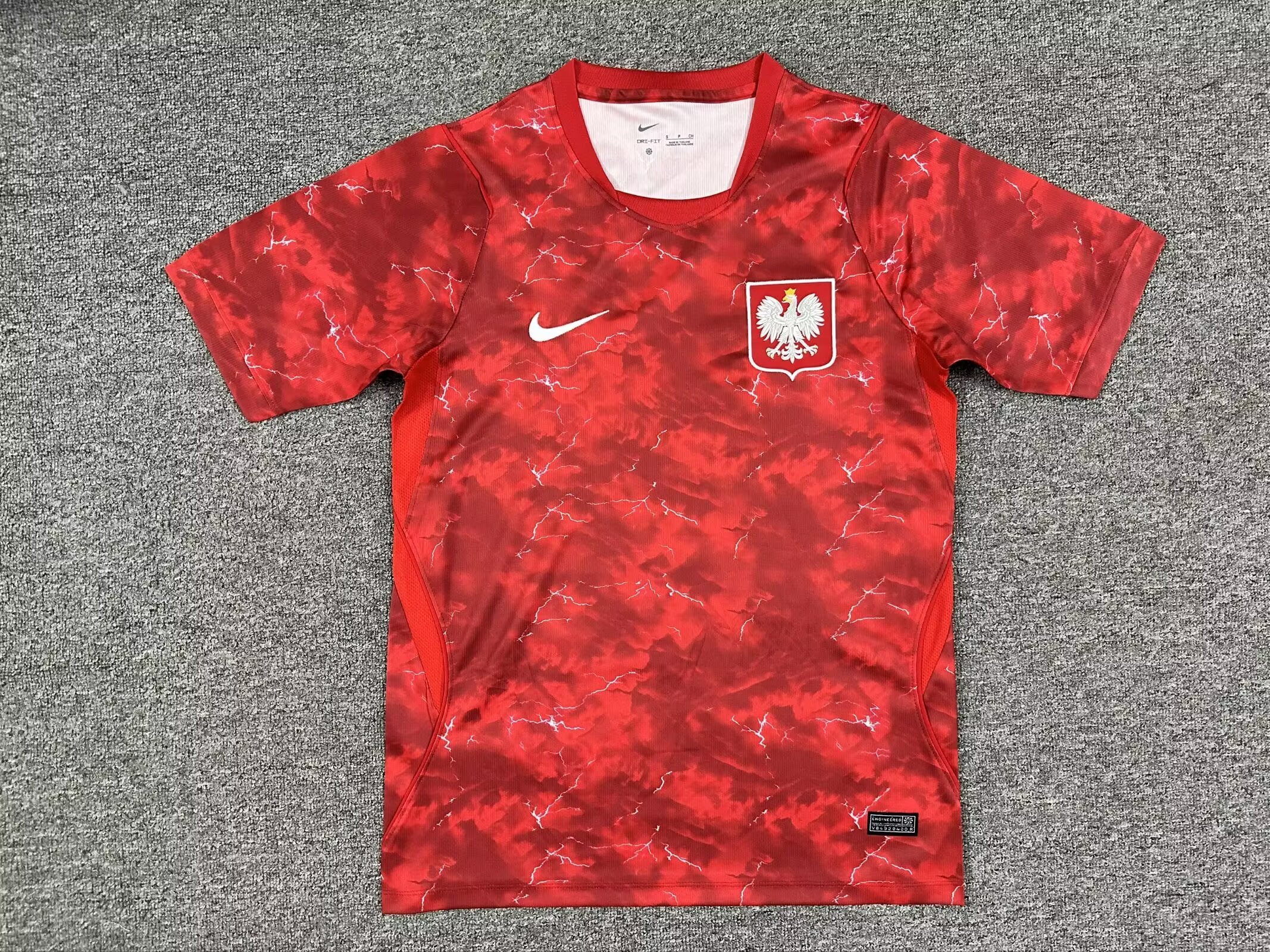 Poland 2026 World Cup Away Retro Jersey (Fan Version) - Image 3