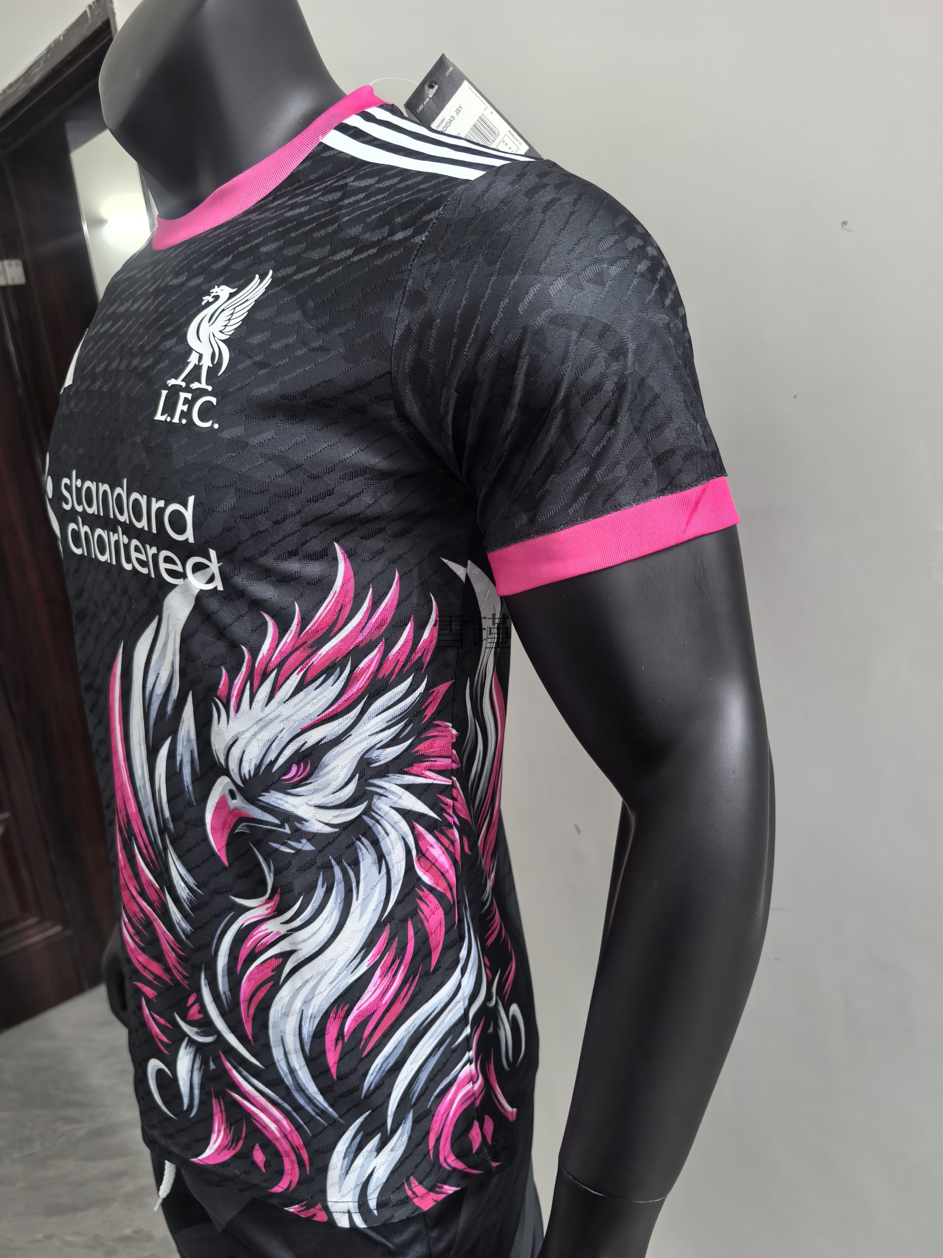 Liverpool 2025/26 Special Edition Jersey (Player Version) - Image 4