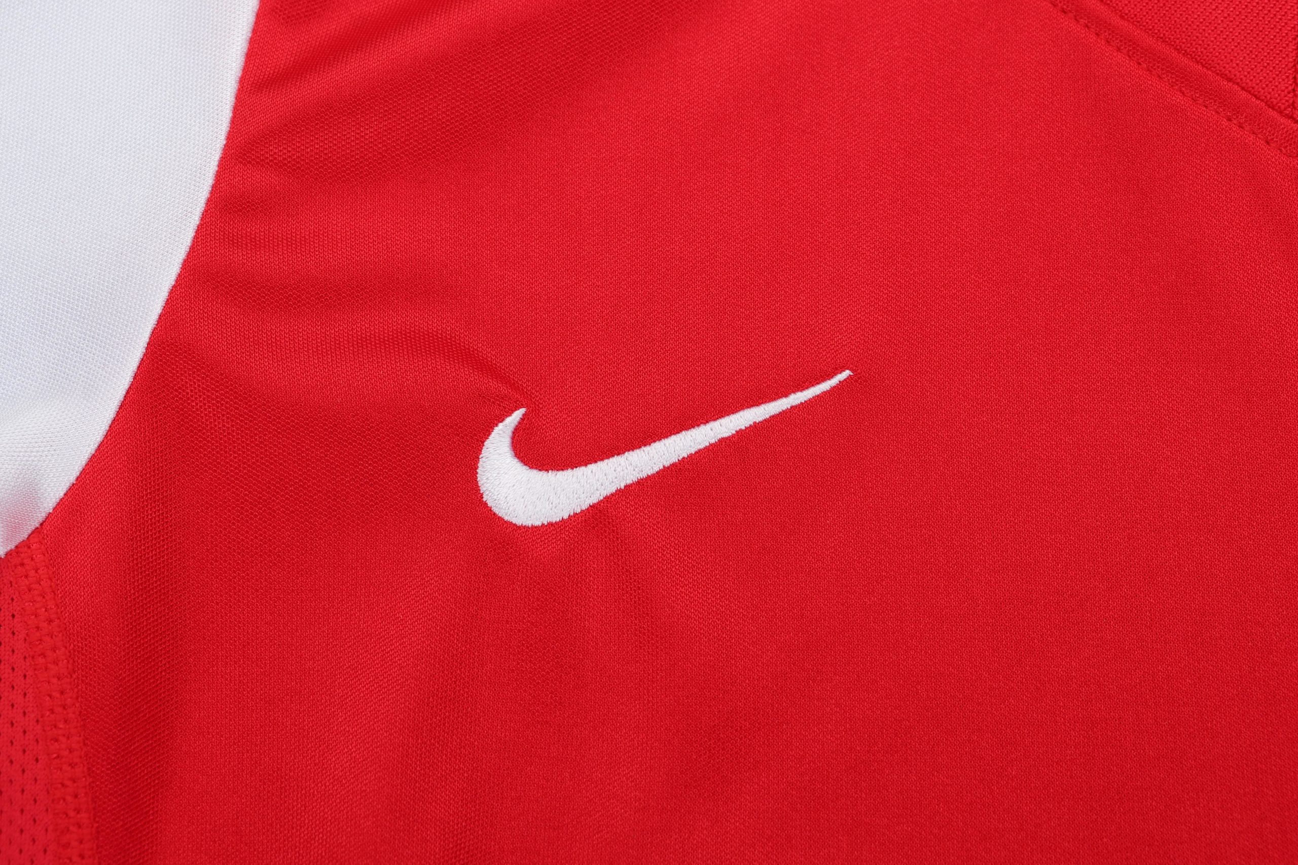 Arsenal 2001/02 Home Kids Kit - Image 4
