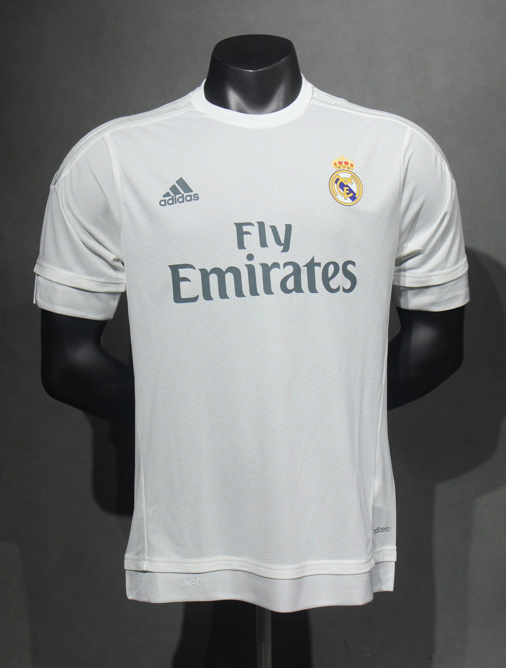 Real Madrid 2015/16 Home Retro Jersey (Player Version)