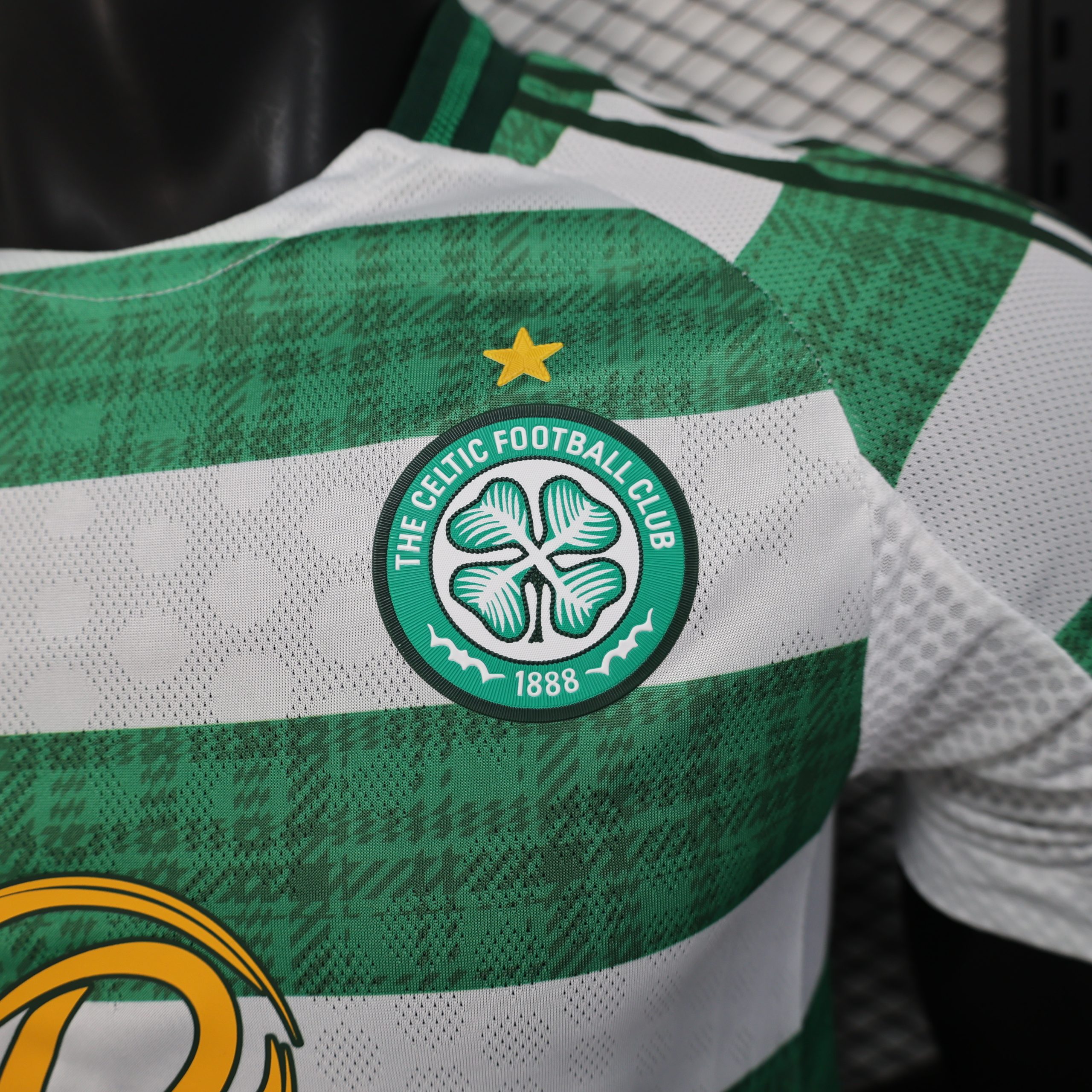 Celtic 2025/26 Home Jersey (Player Version) - Image 4