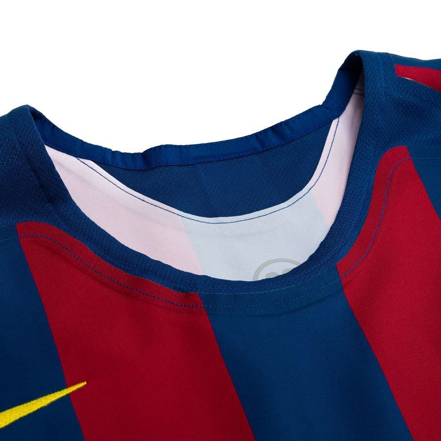 2005/06 Barcelona Home Shirt Reissue RONALDINHO 10 Long Sleeve LIMITED EDITION - Image 3