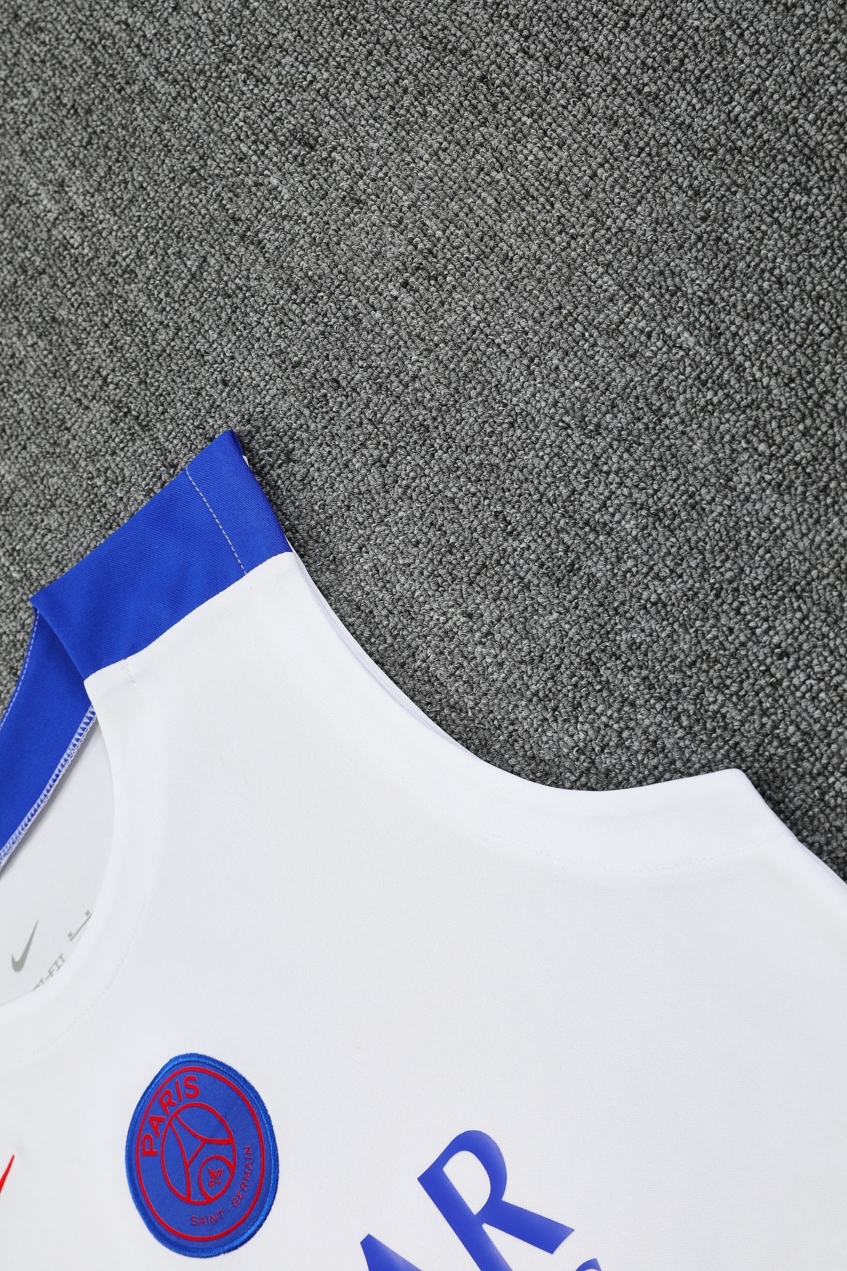 2025/26 PSG Vest Suit - Image 5