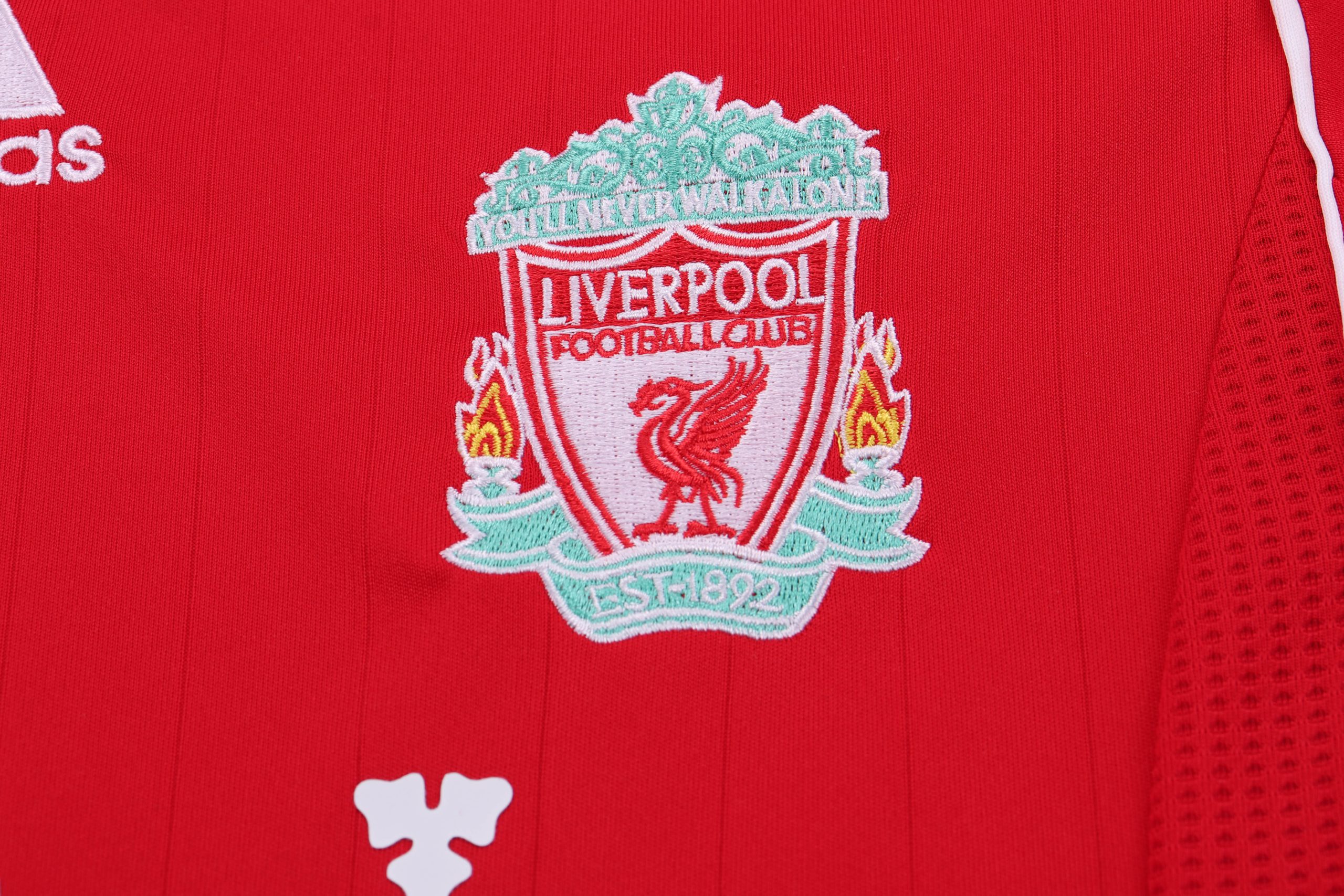 Liverpool 2006/07 Home Kids Kit - Image 4