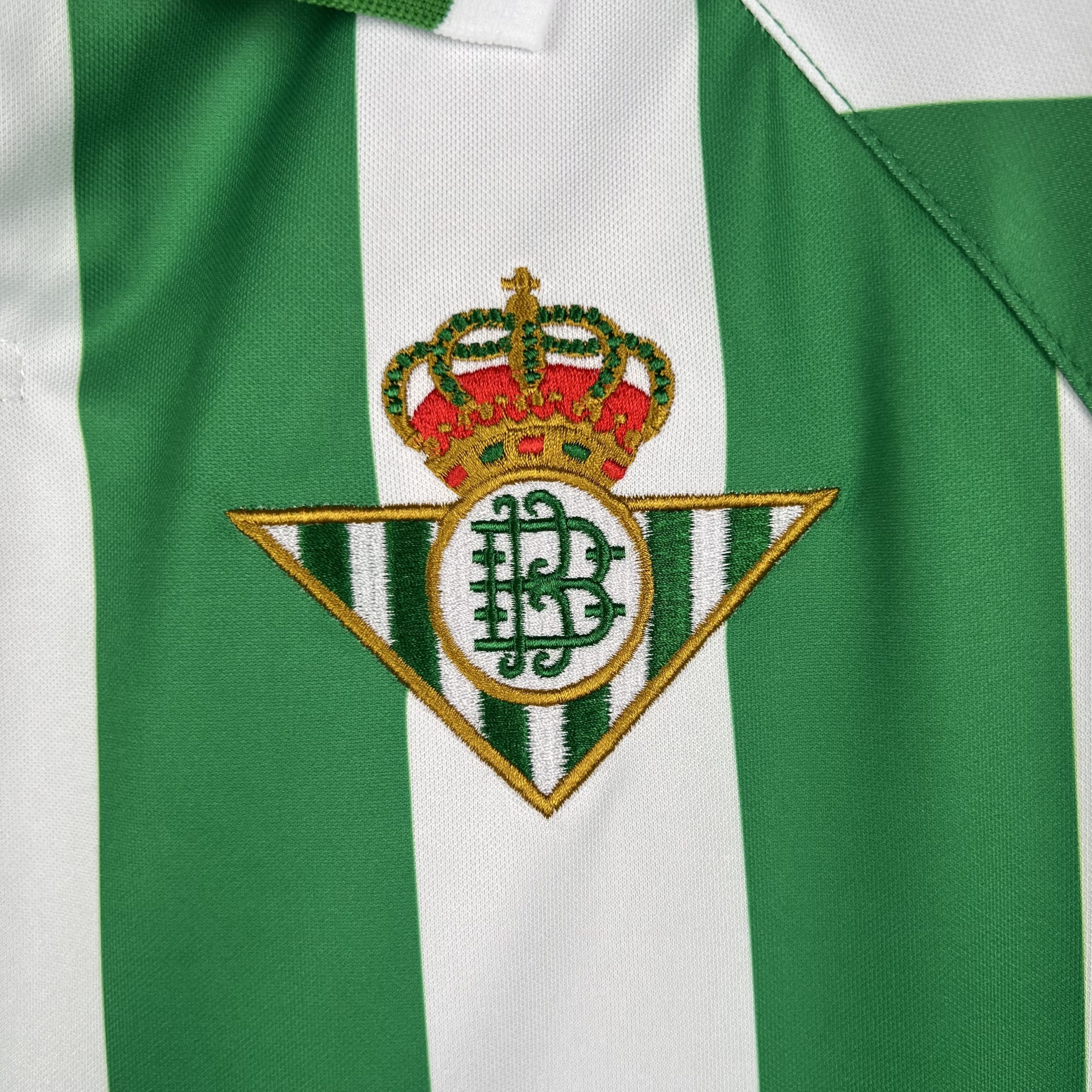 Real Betis 2000/01 Home Retro Jersey - Image 3