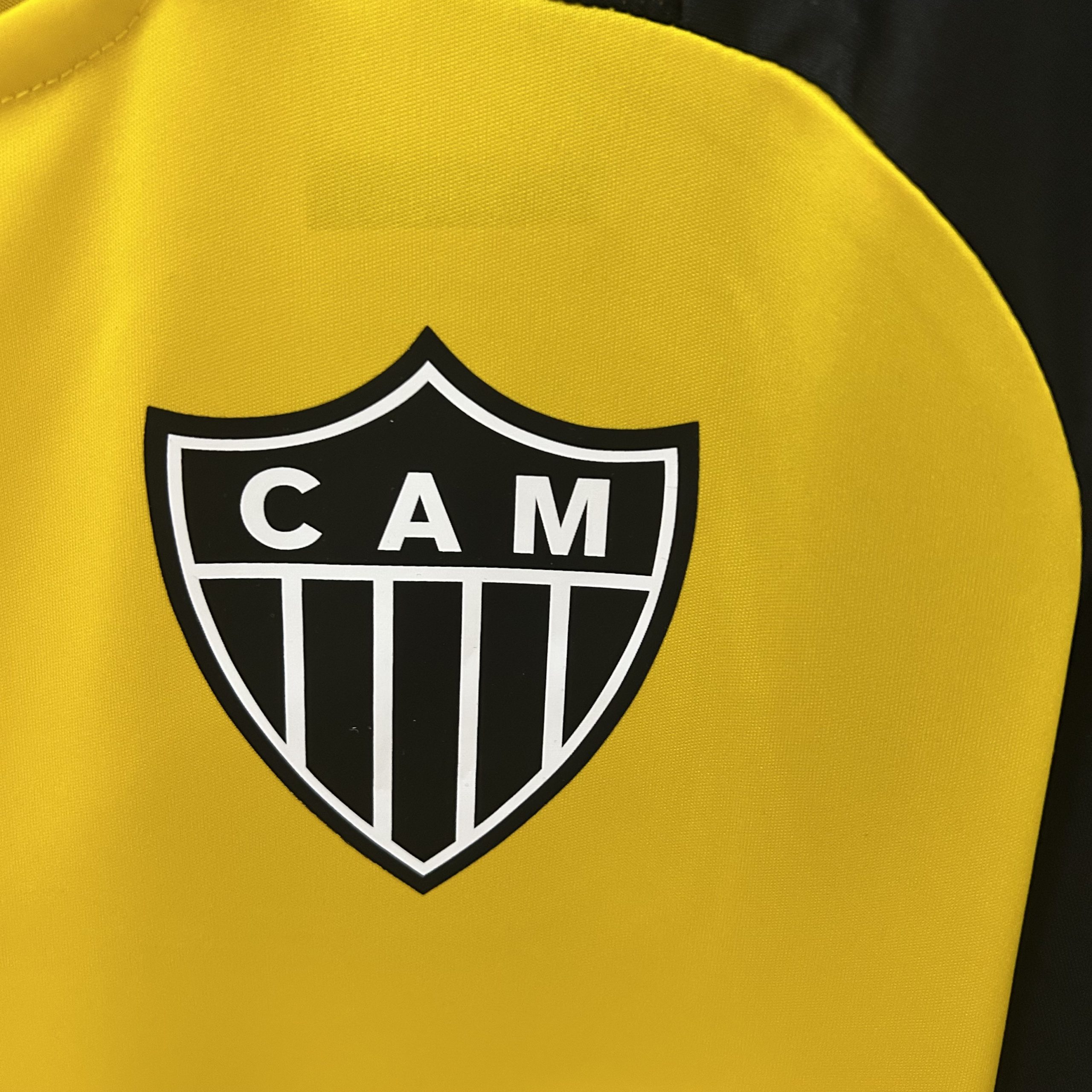 2025/26 Atlético Mineiro Yellow Training Jersey Fan Version - Image 3