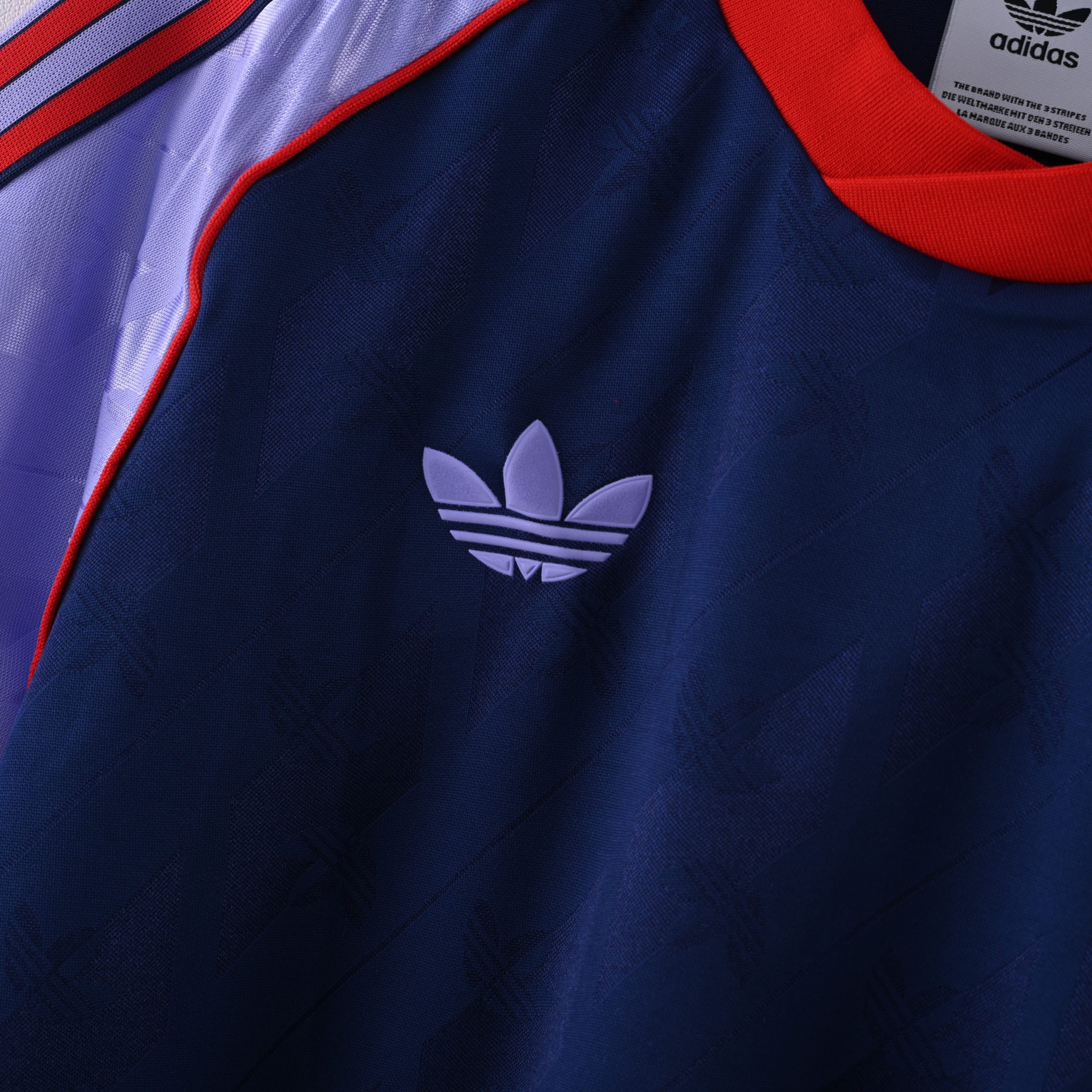 Arsenal 2024/25 Retro Jersey - Image 4