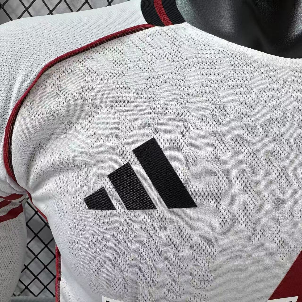 River Plate 2025/26 Home Jersey (Player Version, Long Sleeve) - Image 3