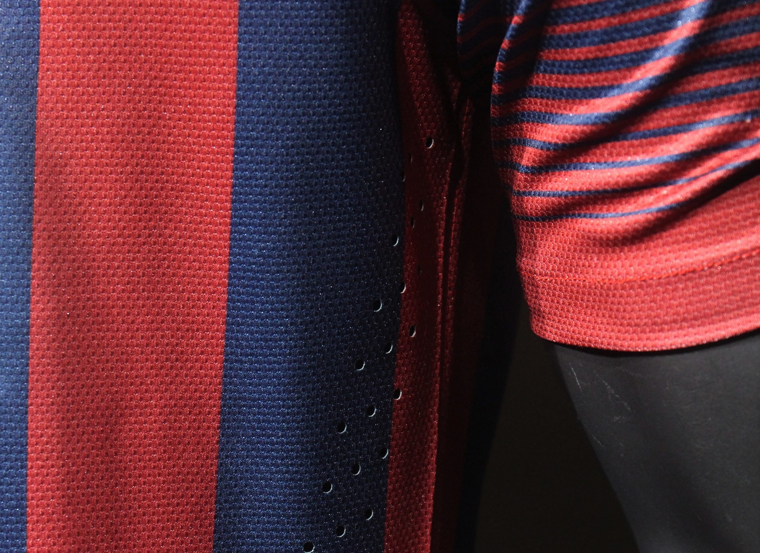Barcelona 2013/14 Home Retro Jersey (Player Version) - Image 5