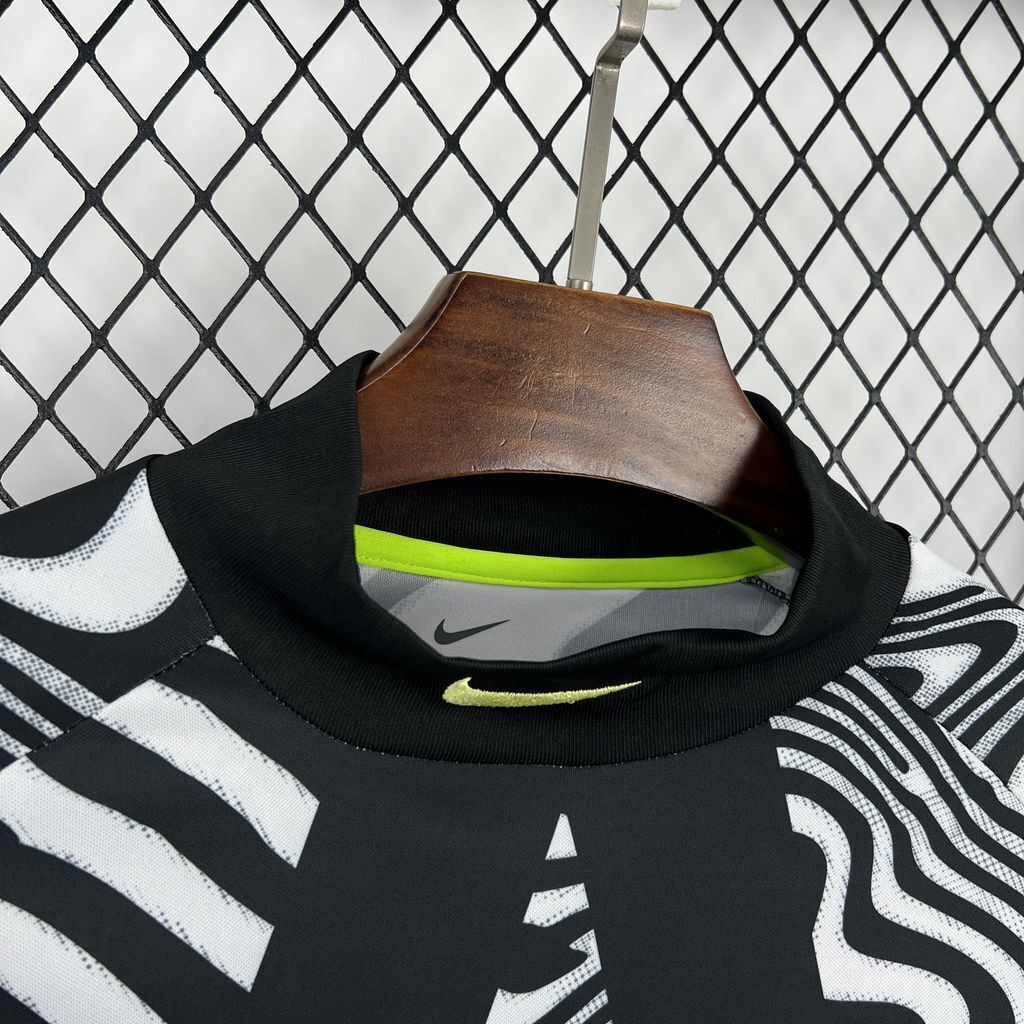 2026 Brazil World Cup Hollywood Goalkeeper Jersey Fan Version Long Sleeve - Image 3