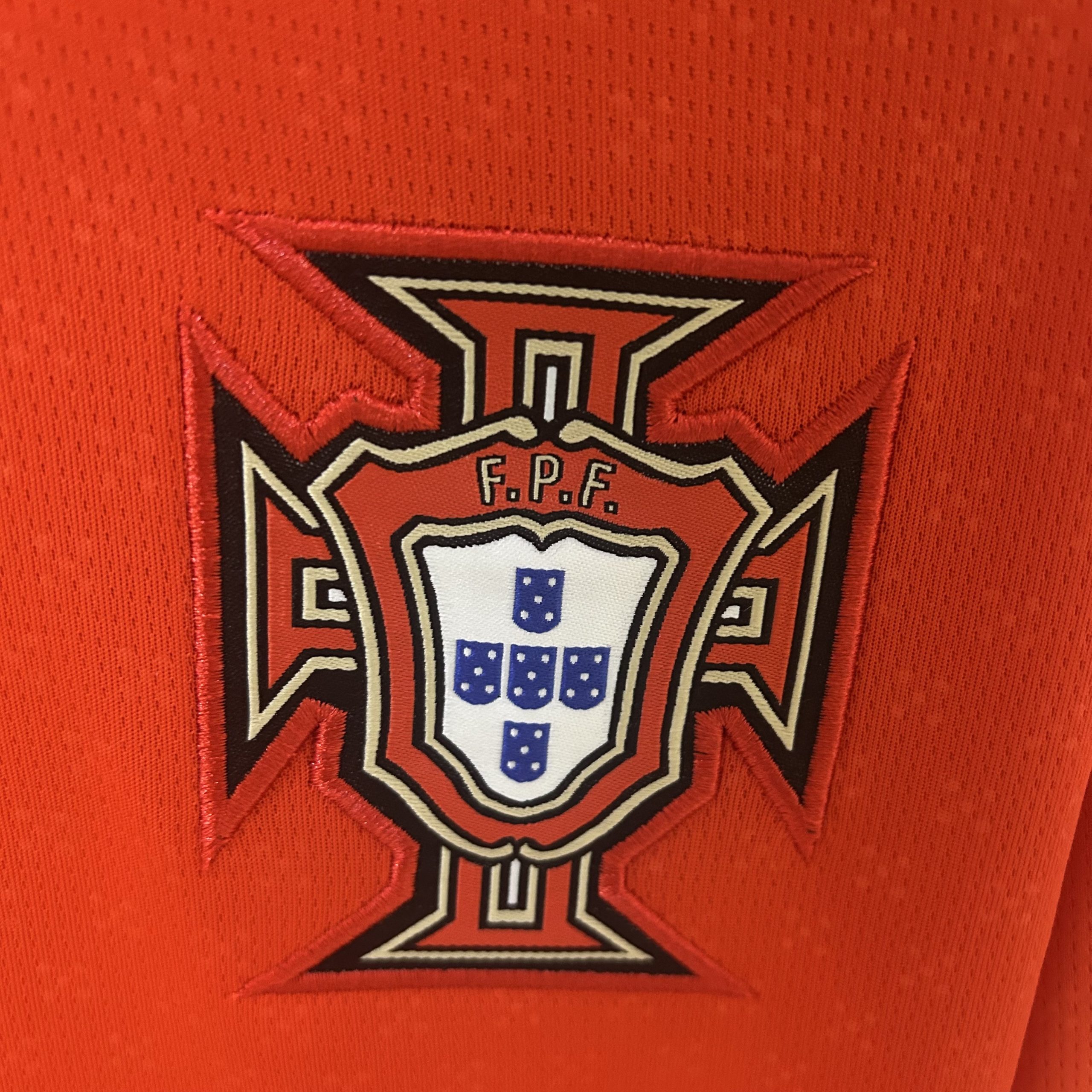 Portugal 2025 Home Jersey (Fan Version, Long Sleeve) - Image 4