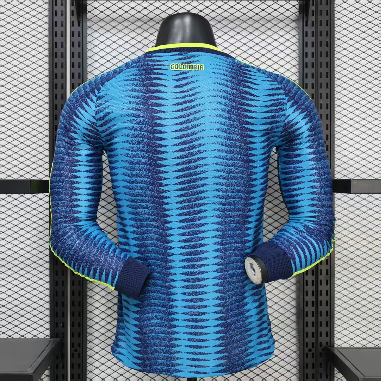 Colombia 2026 World Cup Away Jersey (Player Version, Long Sleeve) - Image 2