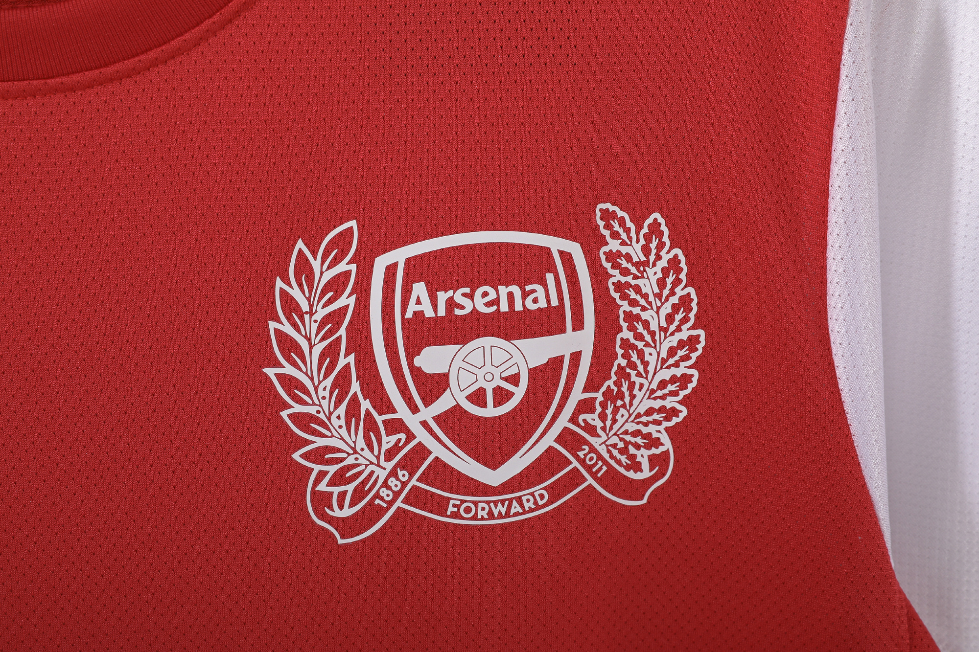 Arsenal 2011/12 Home Retro Jersey (Fan Version) - Image 4