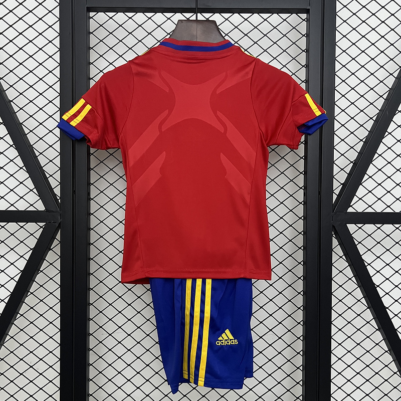 Spain 2010 World Cup Home Kids Kit - Image 2