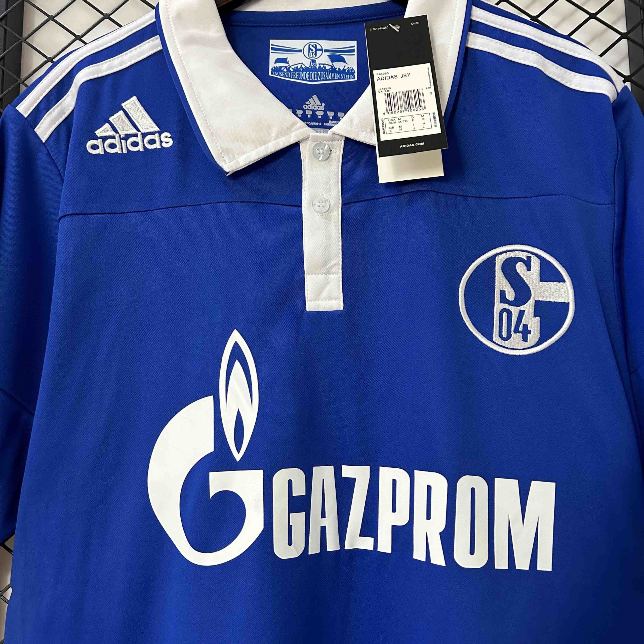 2010/11 Schalke 04 Home Soccer Retro Jersey - Image 4