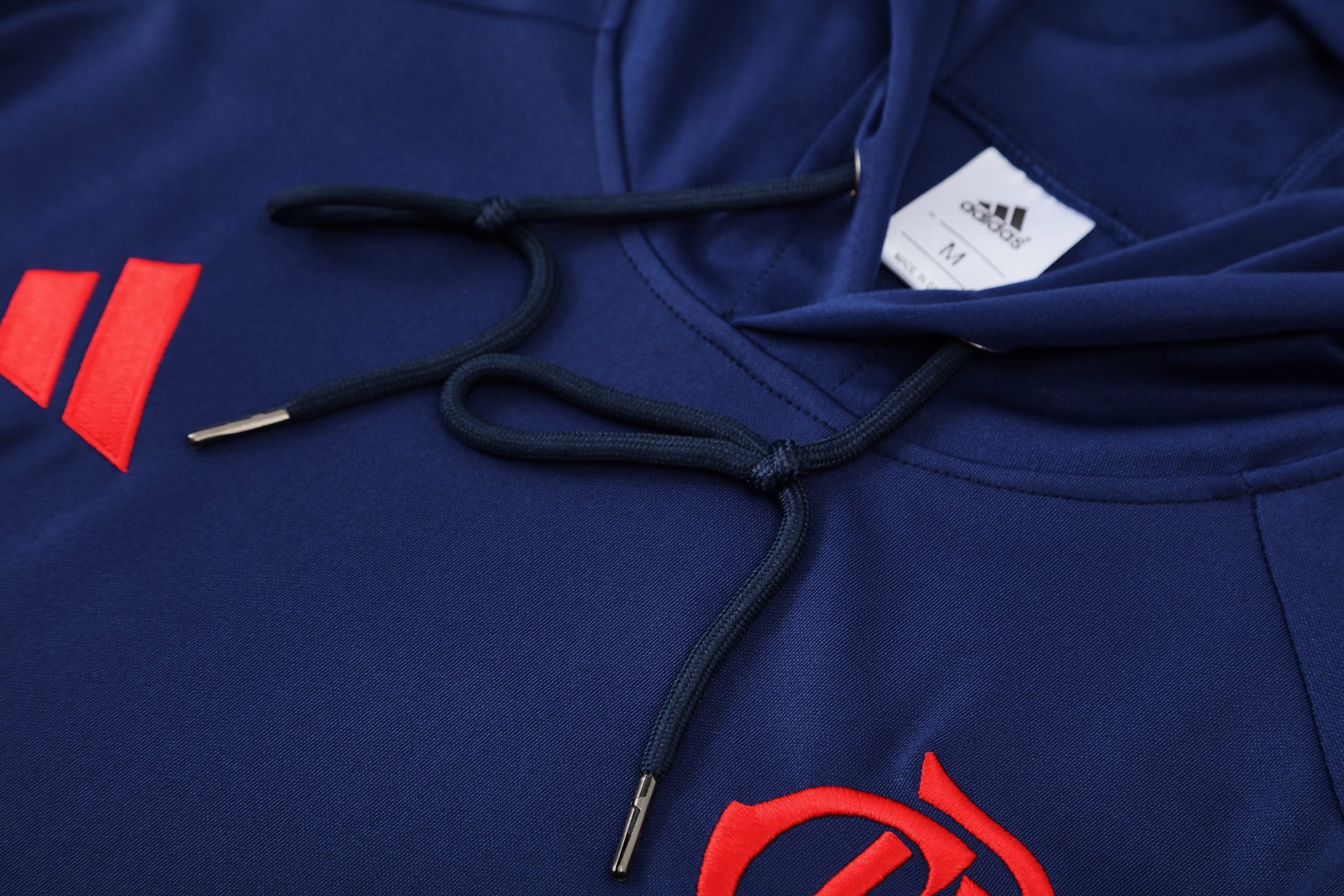 2025/26 CR Flamengo Hoodie Set (Top + Pants) - Image 4