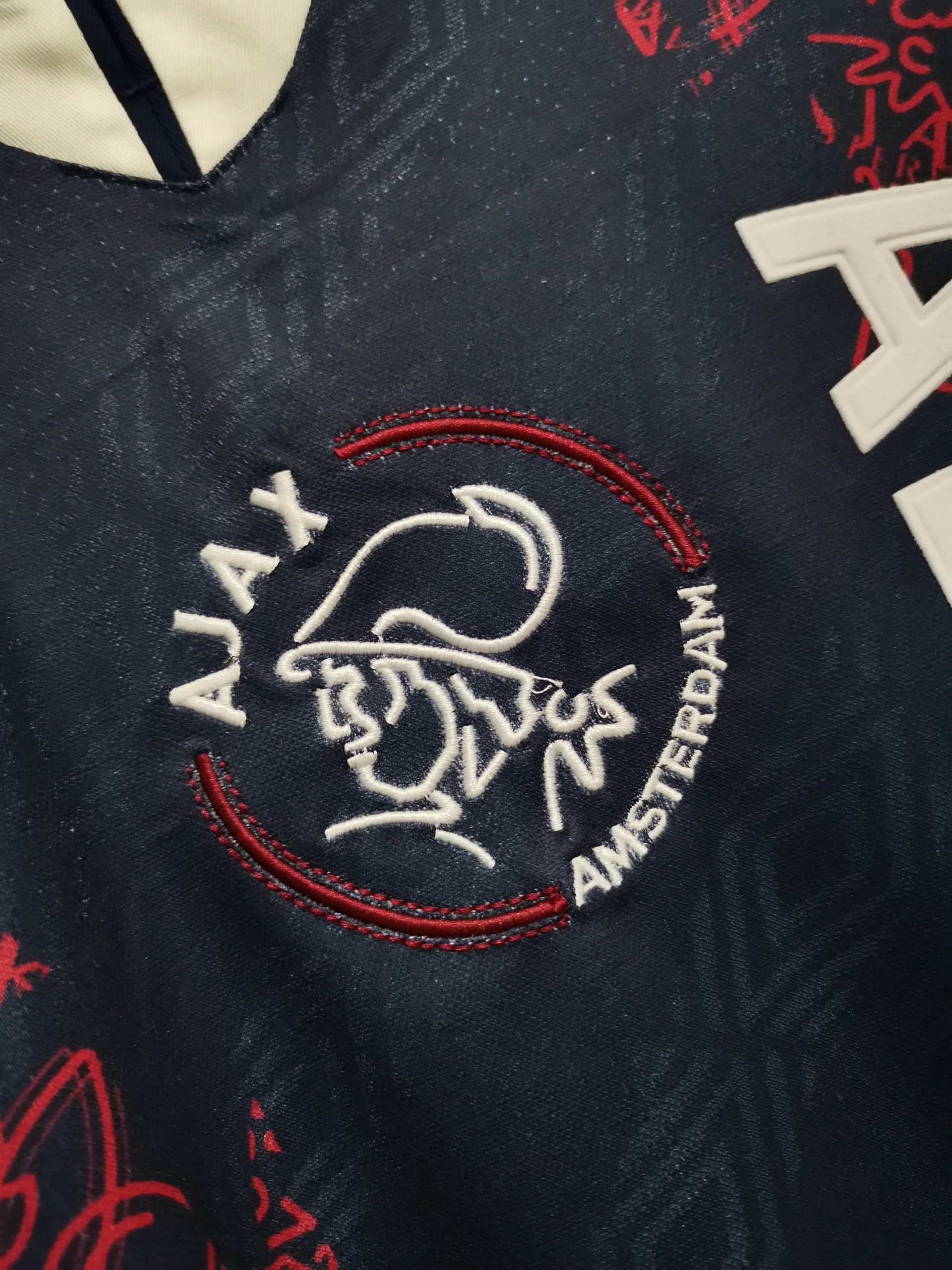 Ajax 1994/95 Away Retro Jersey (Fan Version, Long Sleeve) - Image 4