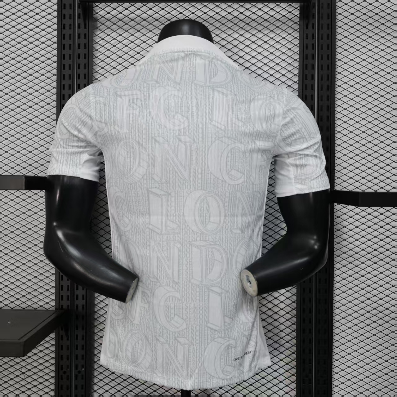 2025/26 Chelsea Pre-Match White Training Jersey Player Version - Image 2