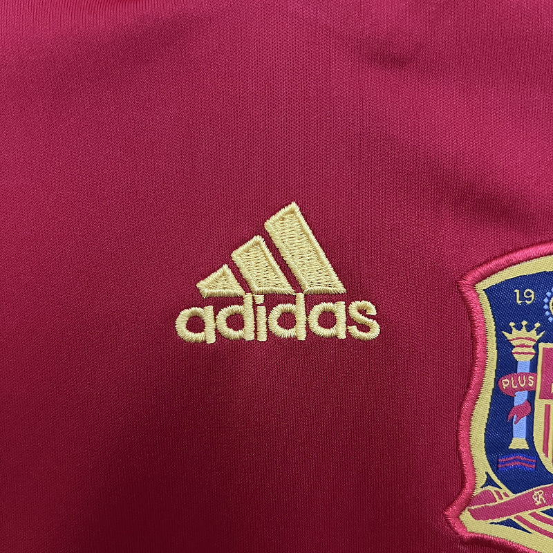 Spain 2010 World Cup Home Kids Kit - Image 3