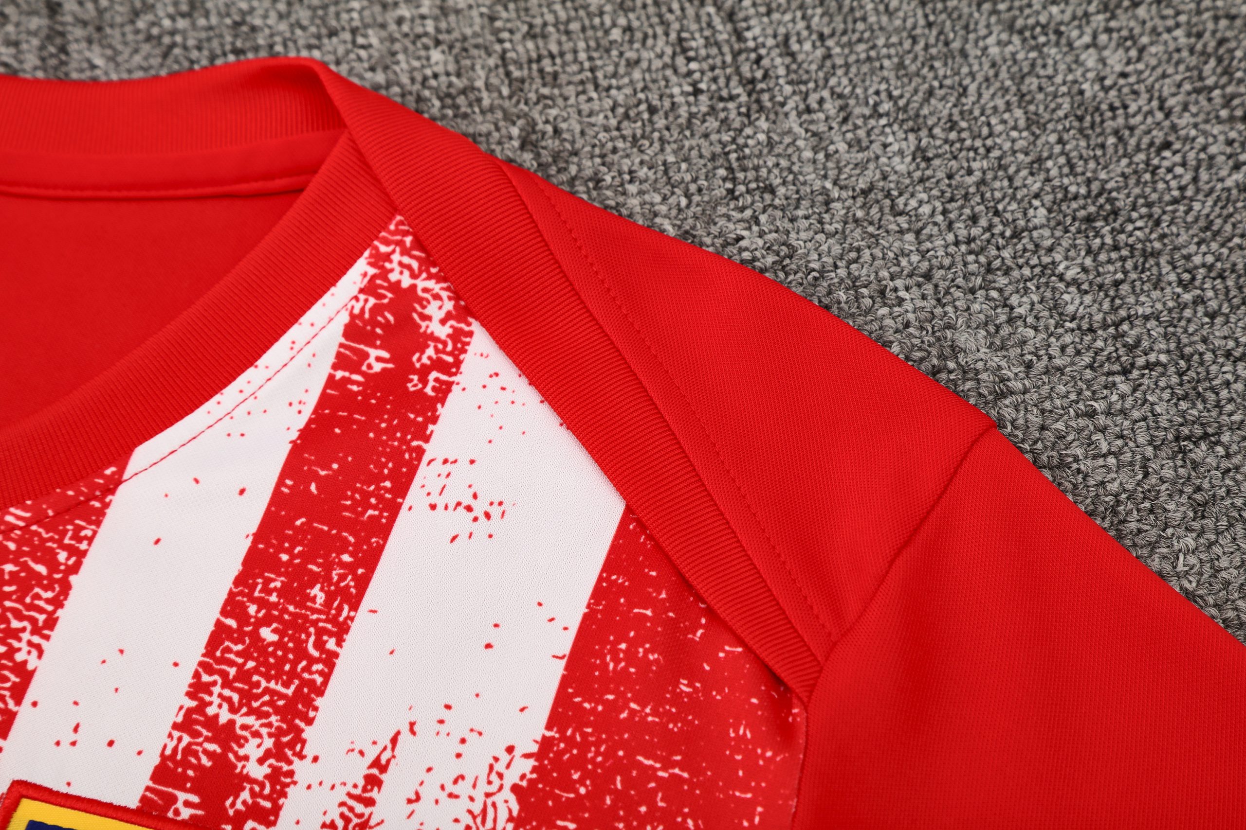 2025/26 Atletico Madrid Short Sleeve Training Suit - Image 5