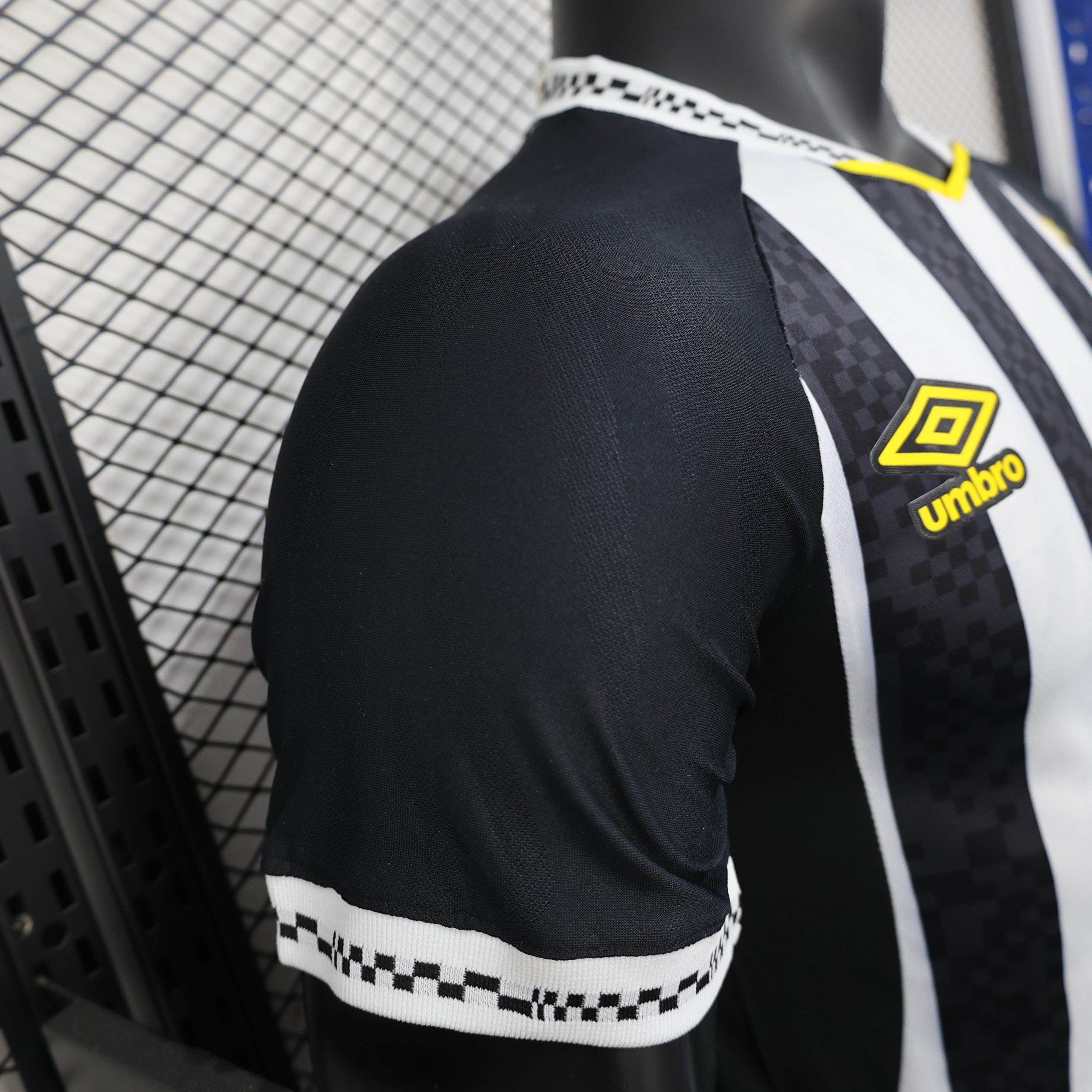 Santos FC 2025/26 Away Jersey (Player Version) - Image 5