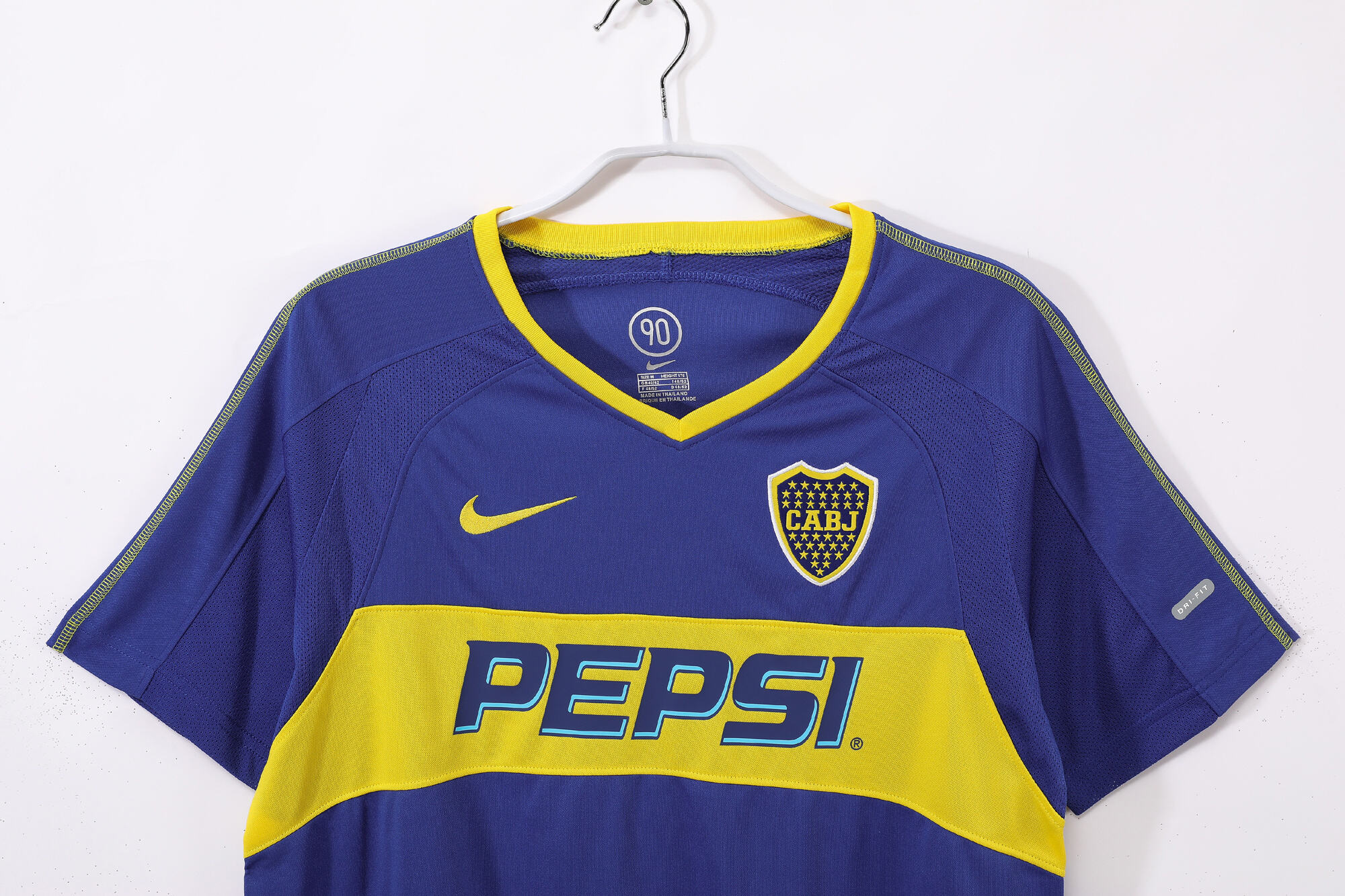 Boca Juniors 2003/04 Home Retro Jersey (Fan Version) - Image 5