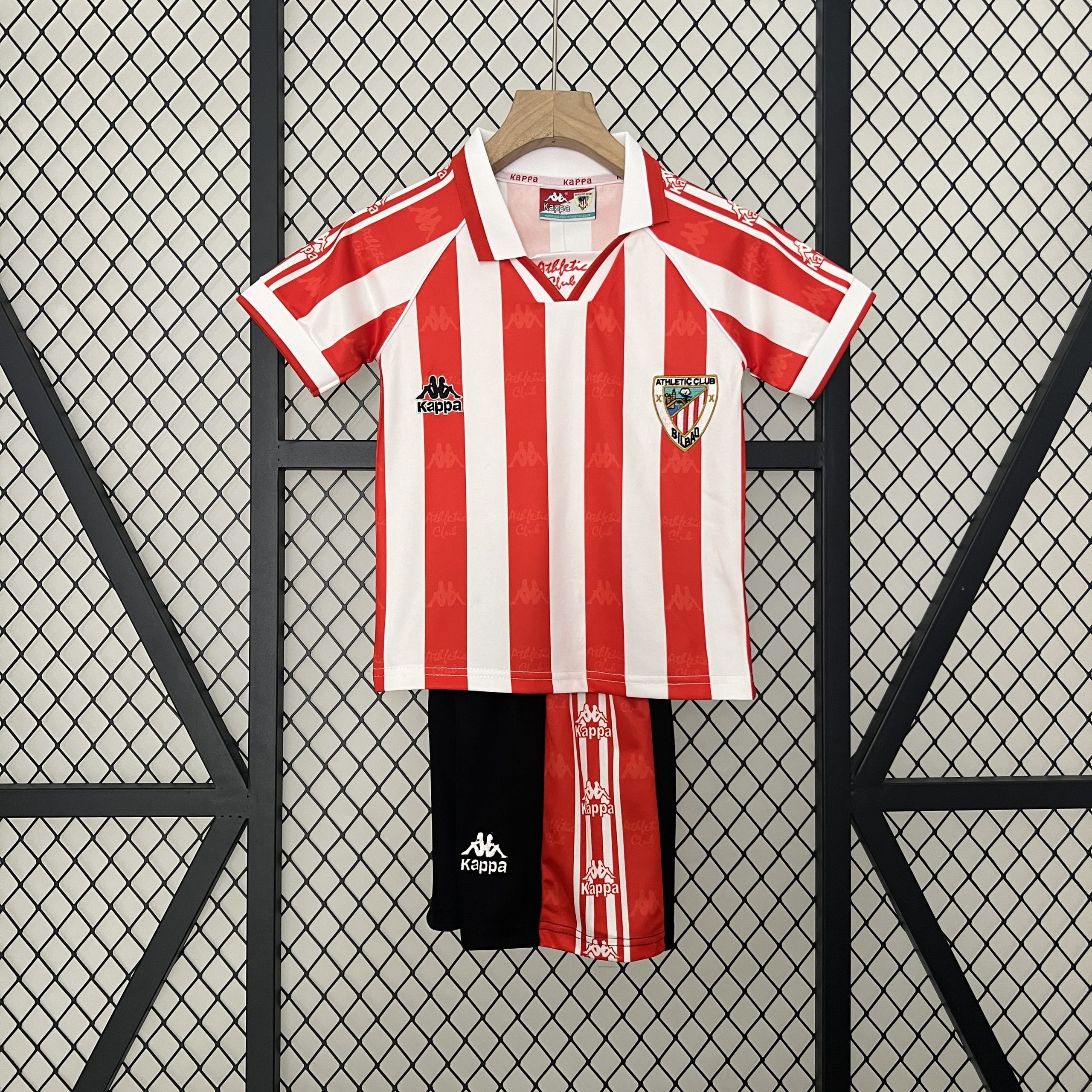 Athletic Bilbao 1995/97 Home Kids Kit