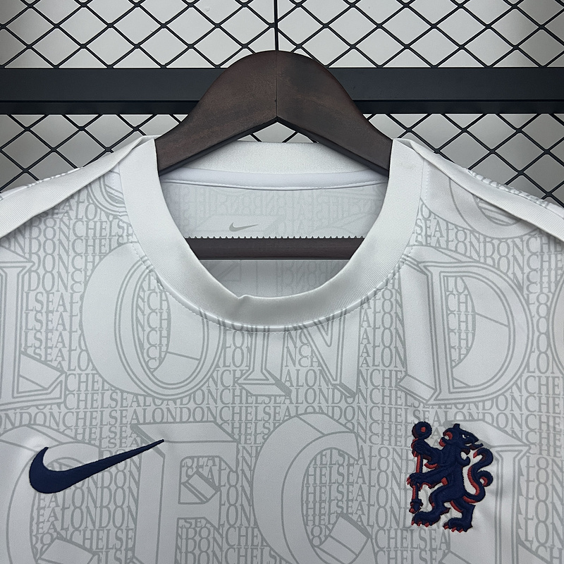 2025/26 Chelsea Pre-Match White Training Jersey Fan Version - Image 5