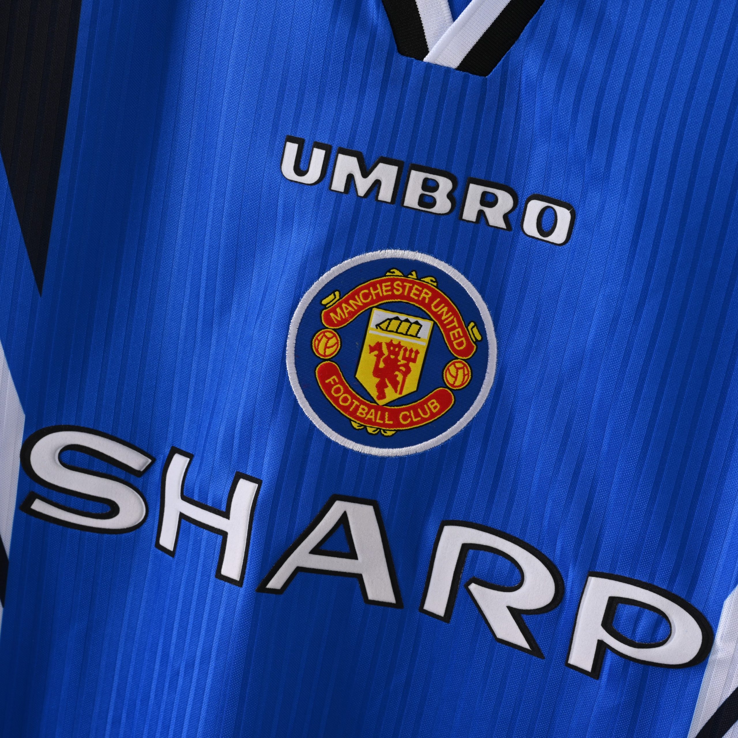 Manchester United 1996/97 Third Retro Jersey (Fan Version) - Image 2