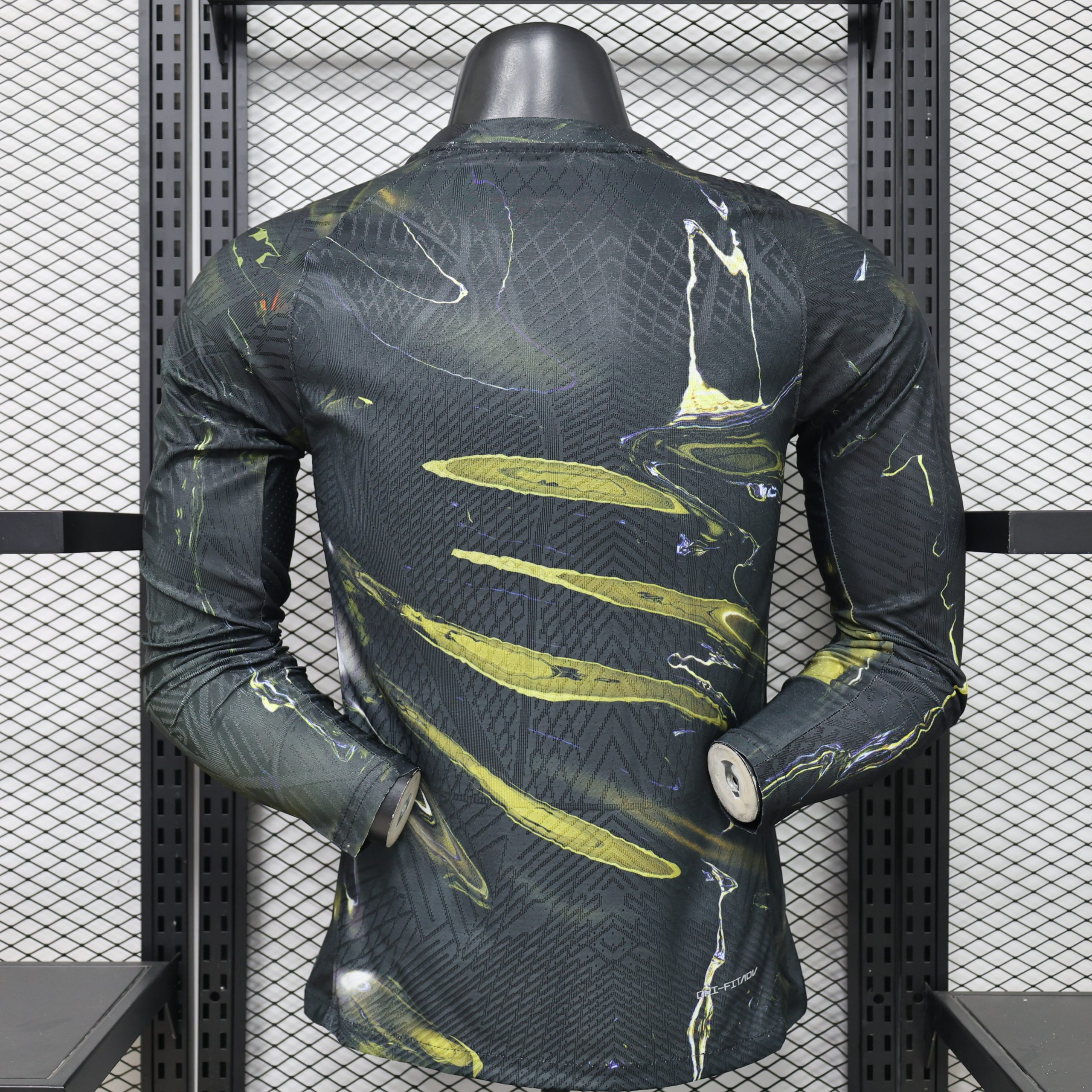 2025/26 PSG Night Edition Jersey Player Version Long Sleeve - Image 2