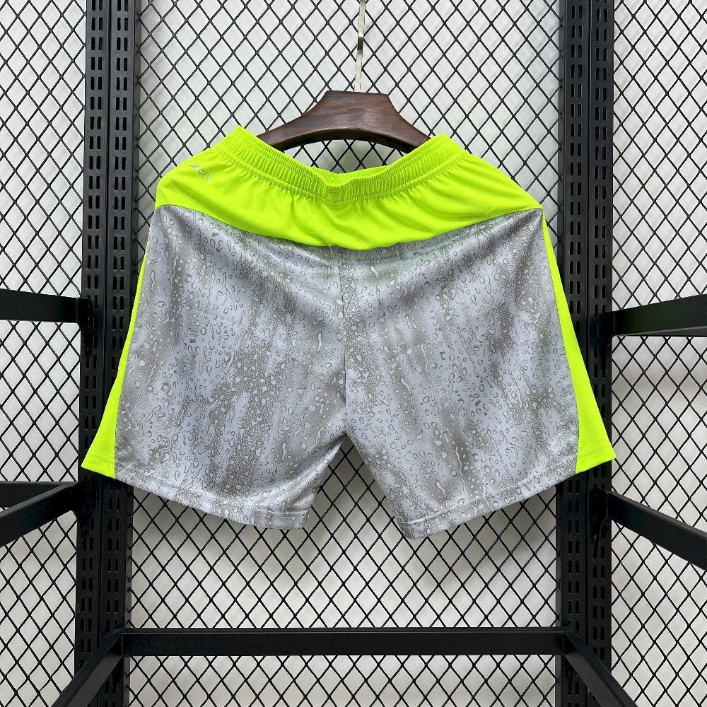 Manchester City 2025/26 Third Shorts - Image 2
