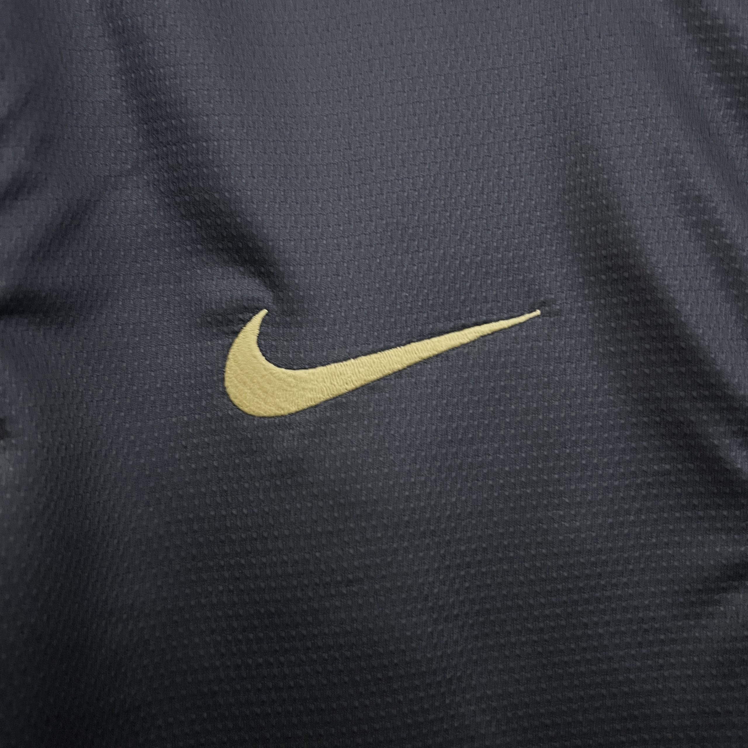 Manchester City 2013/14 Away Retro Jersey (Fan Version) - Image 2
