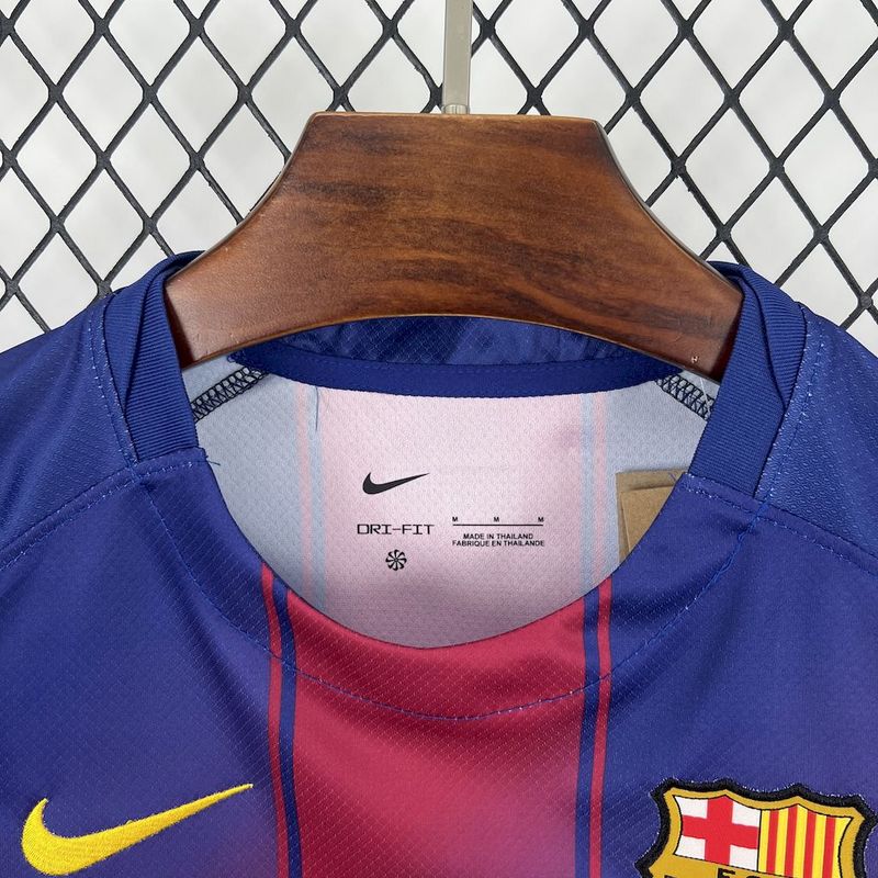 Barcelona 2025/26 Home Jersey (Fan Version) - Image 5