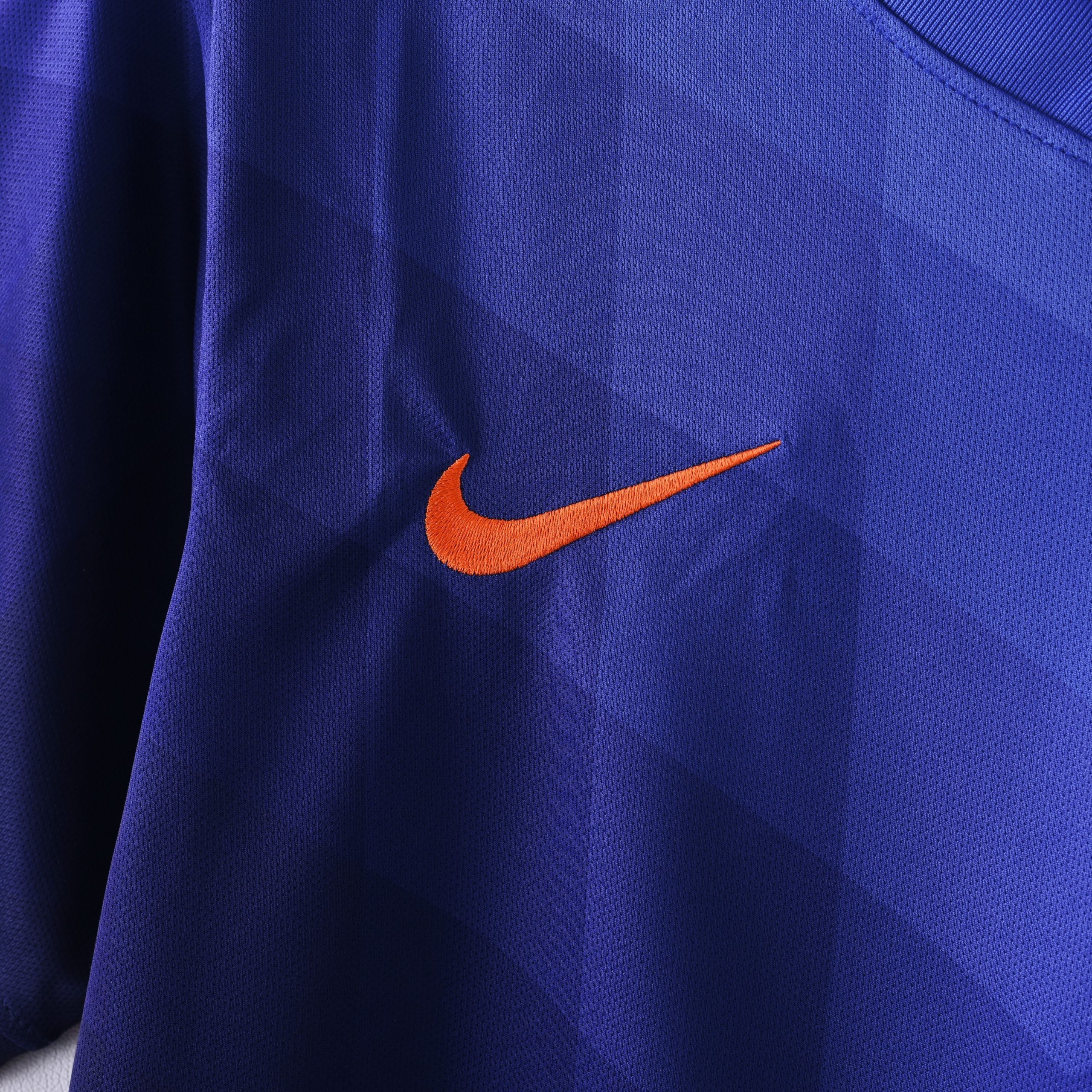 Netherlands 2014 World Cup Away Retro Jersey (Fan Version) - Image 3