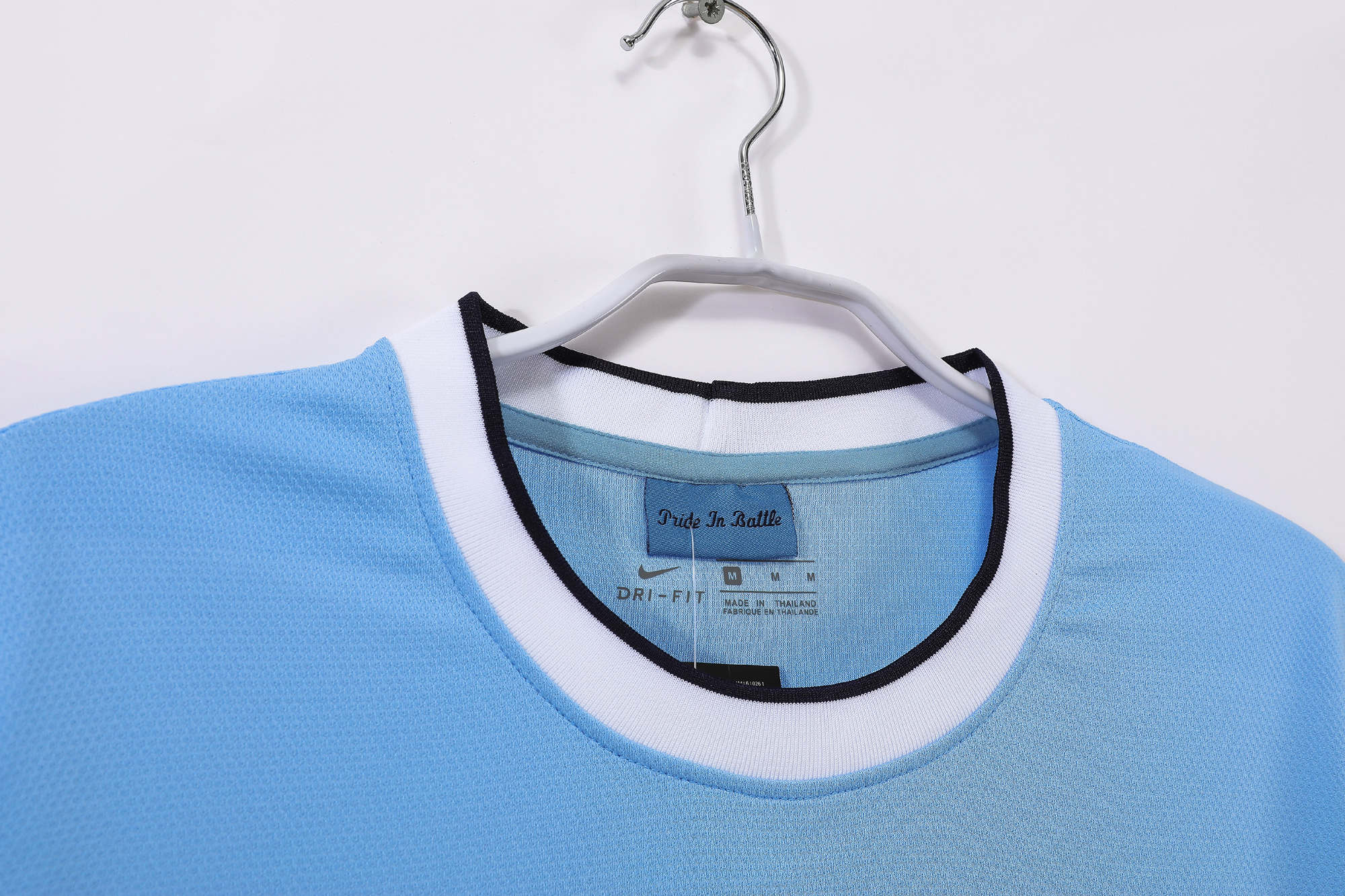 Manchester City 2013/14 Home Retro Jersey - Image 3