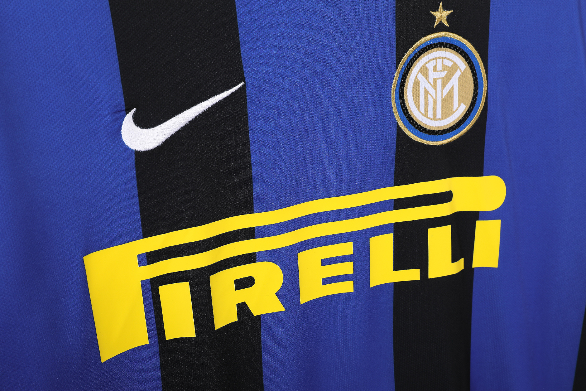 Inter Milan 2008/09 Home Retro Jersey - Image 5