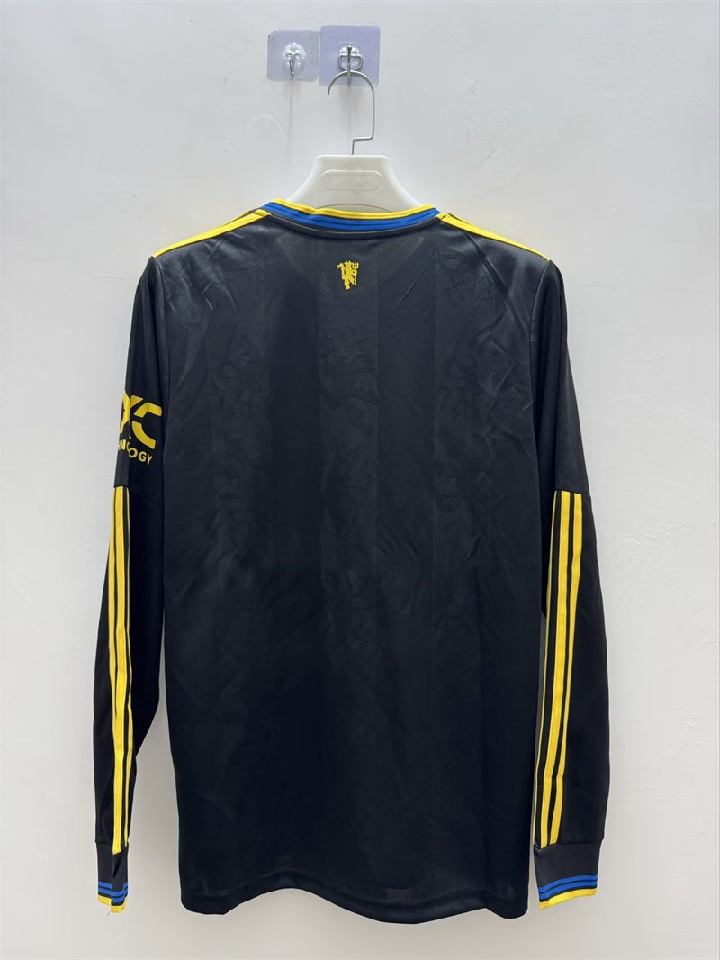 Manchester United 2025/26 Third Jersey (Fan Version, Long Sleeve) - Image 2