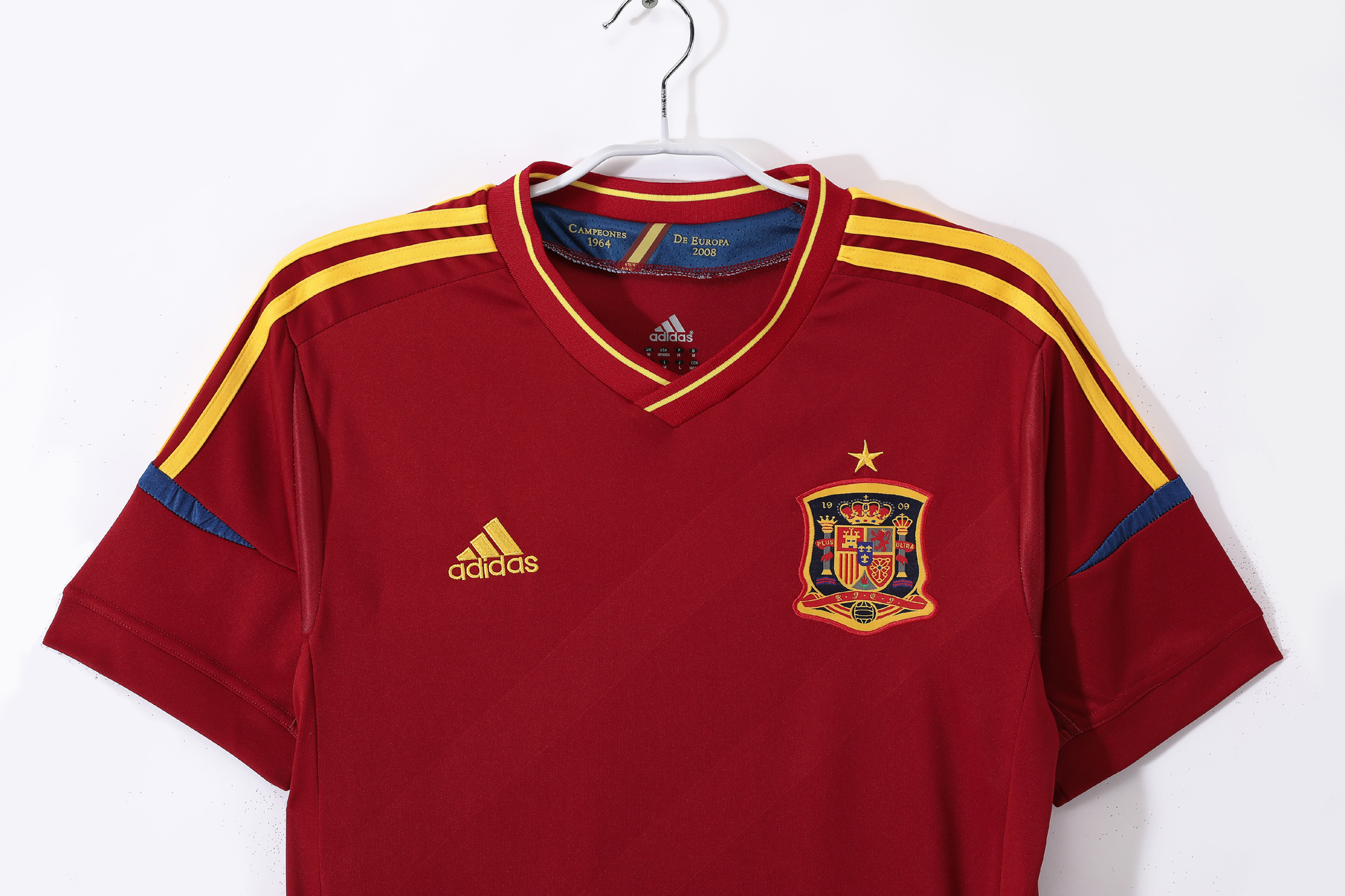 Spain 2012 Euro Home Retro Jersey (Fan Version) - Image 5
