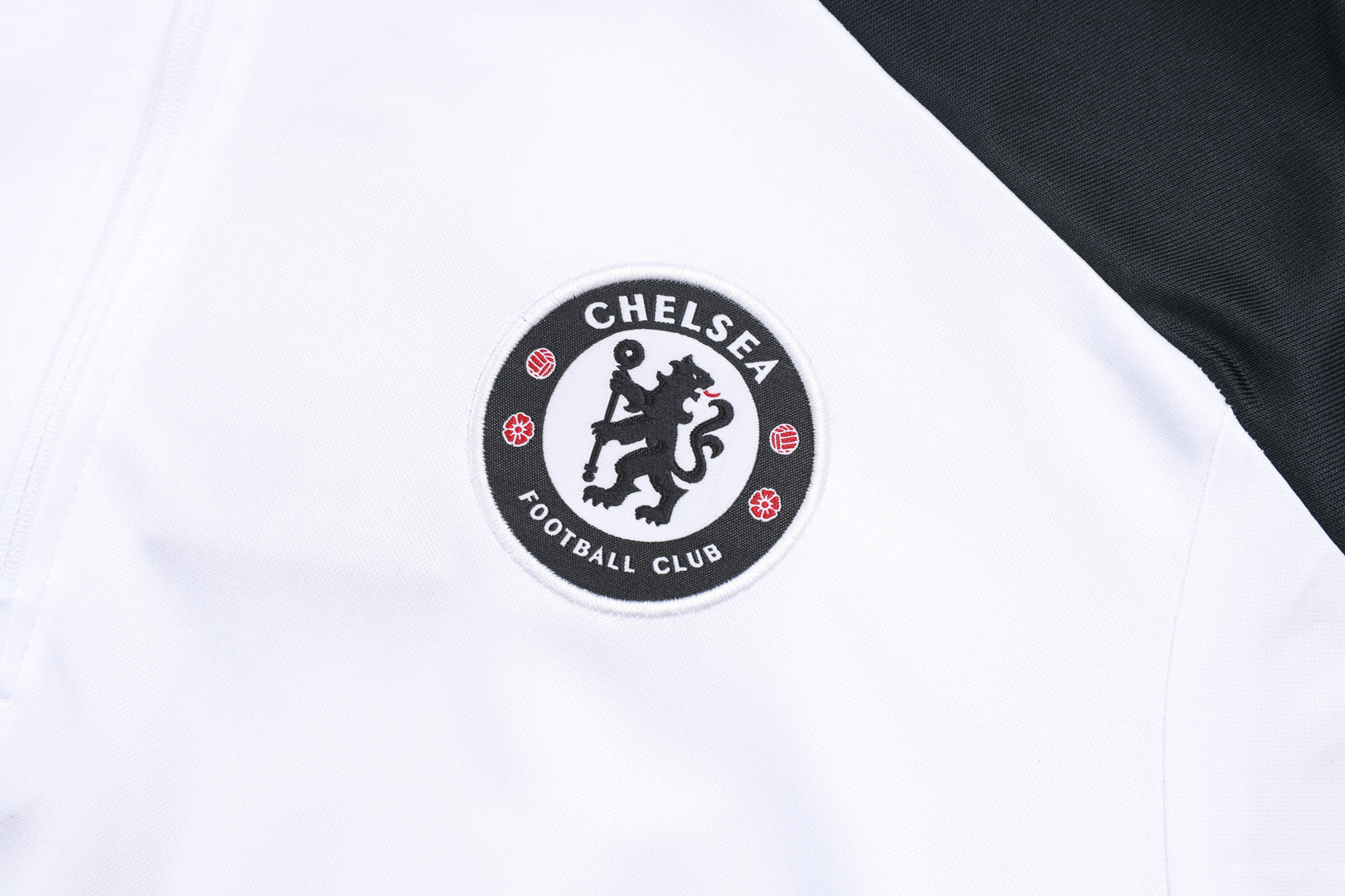 Chelsea 2025/26 Kids Training Set (Long Sleeve) - Image 4