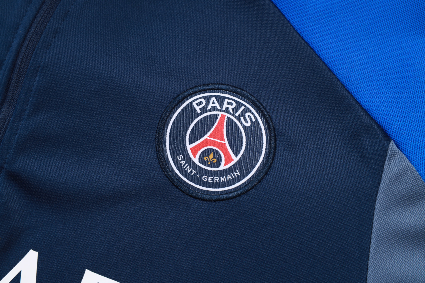 2025/26 PSG Long Sleeve Training Set - Image 4